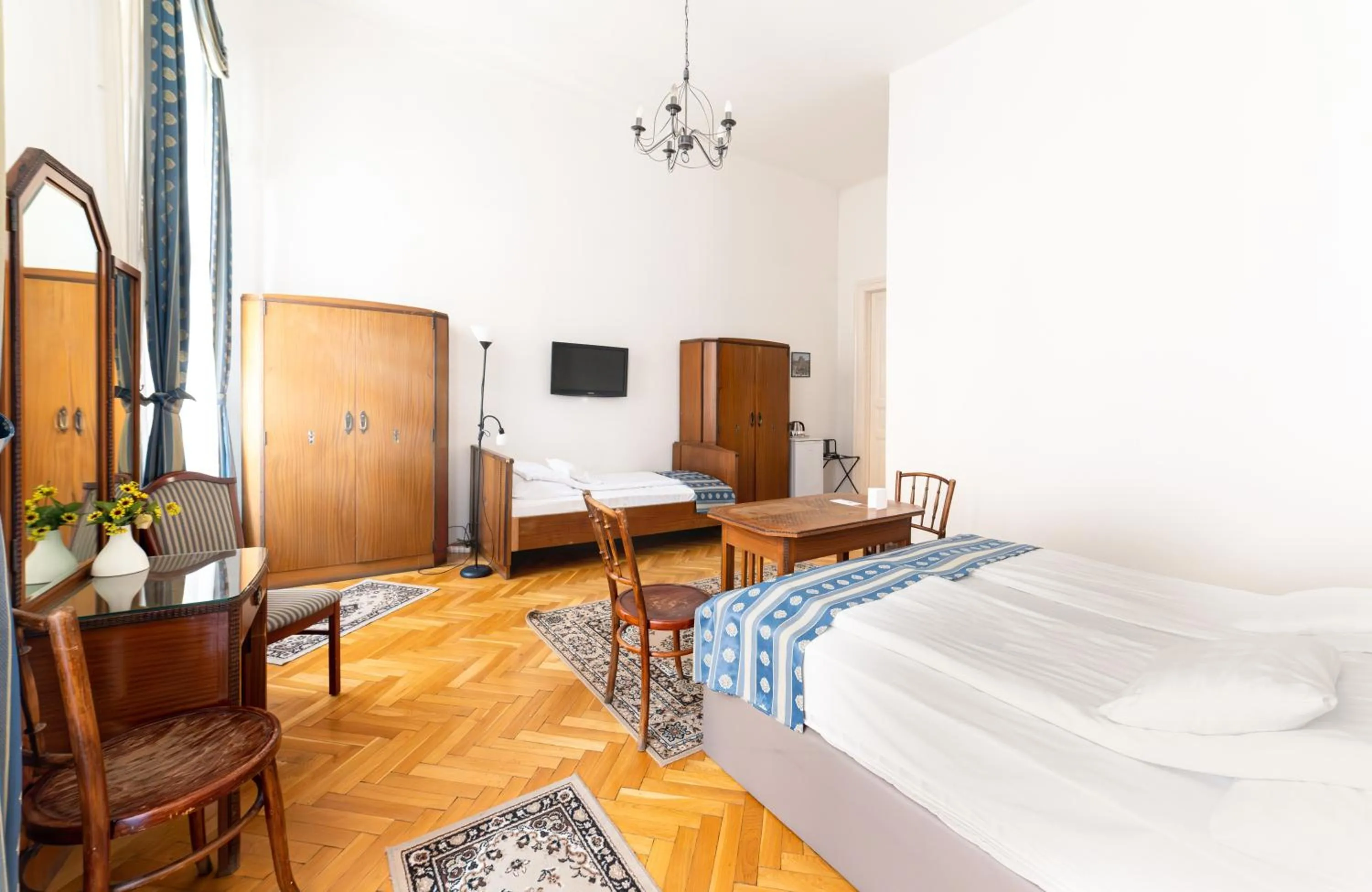 Bed in Kalvin House Budapest