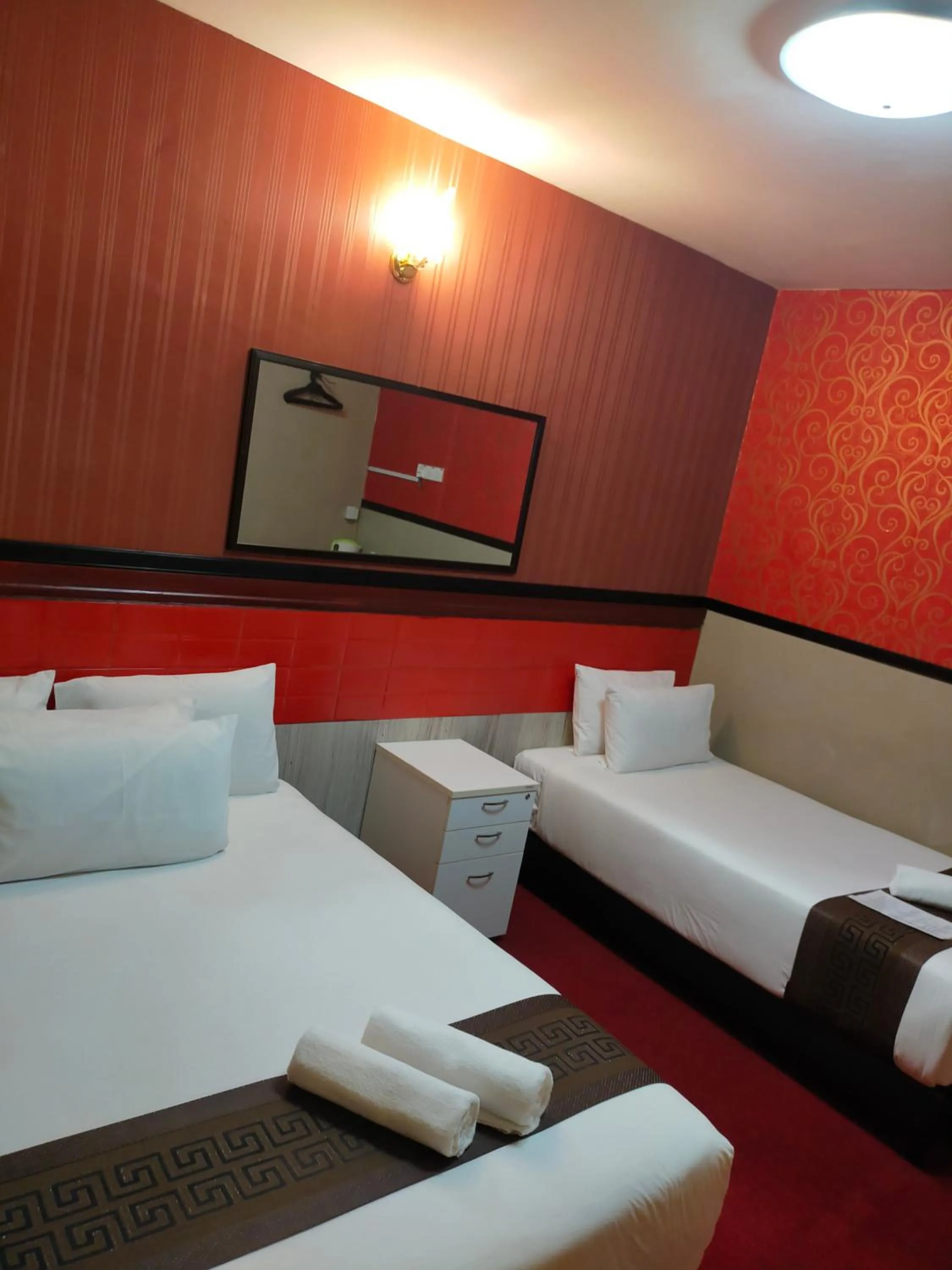 Bedroom, Bed in HOTEL SRI IMPIAN