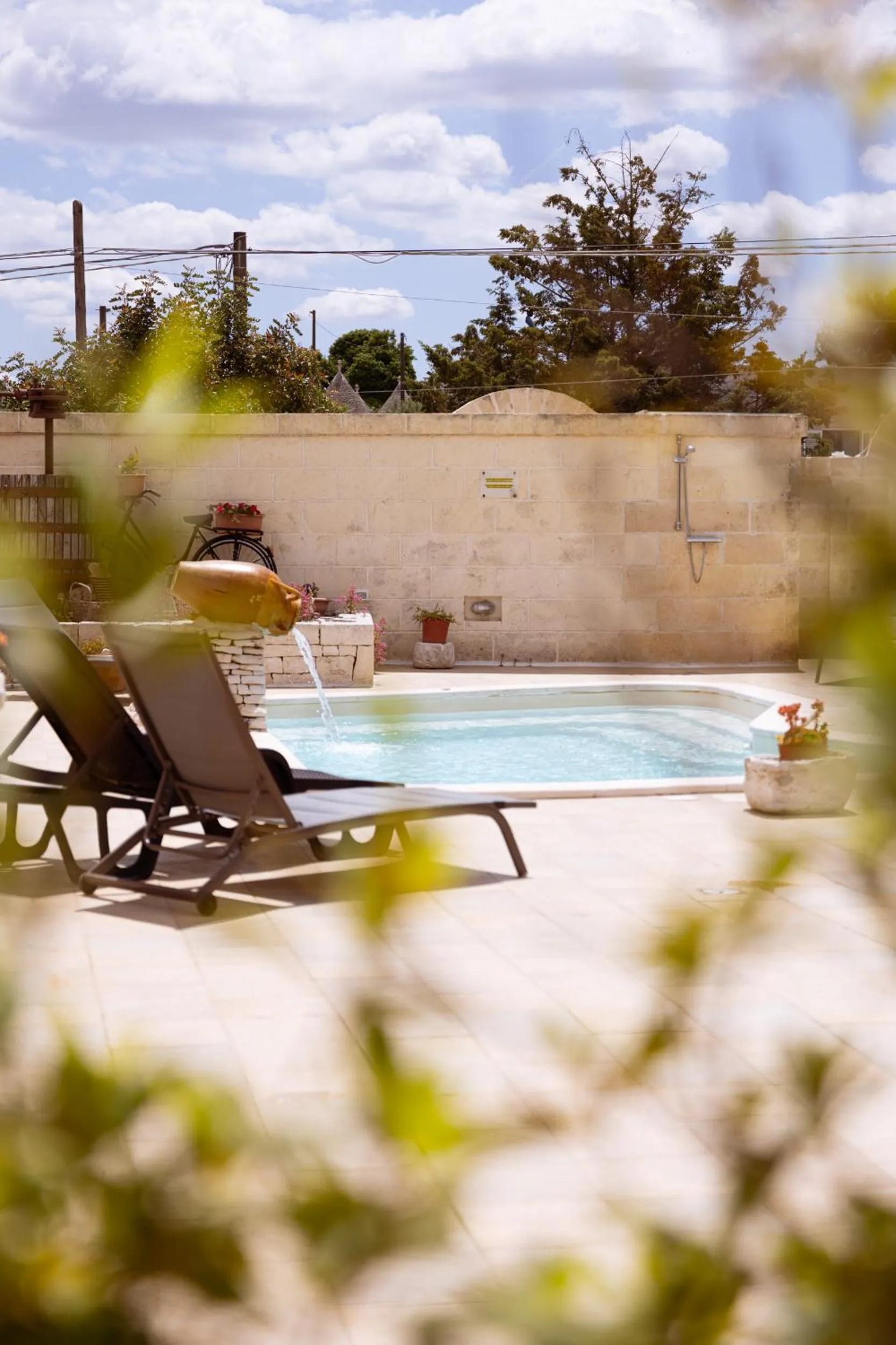 Swimming pool in Quei Trulli Divini