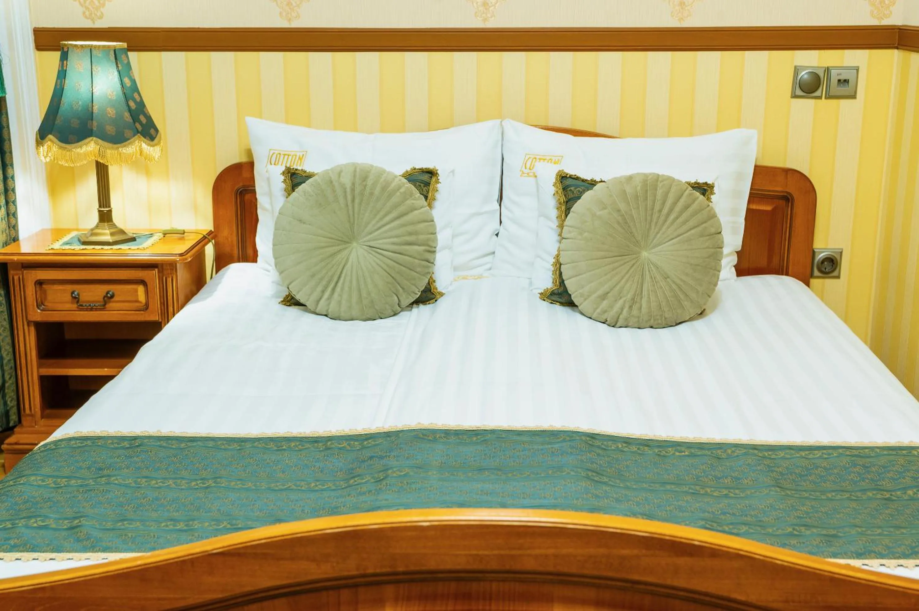 Bed in Cotton House Hotel Budapest