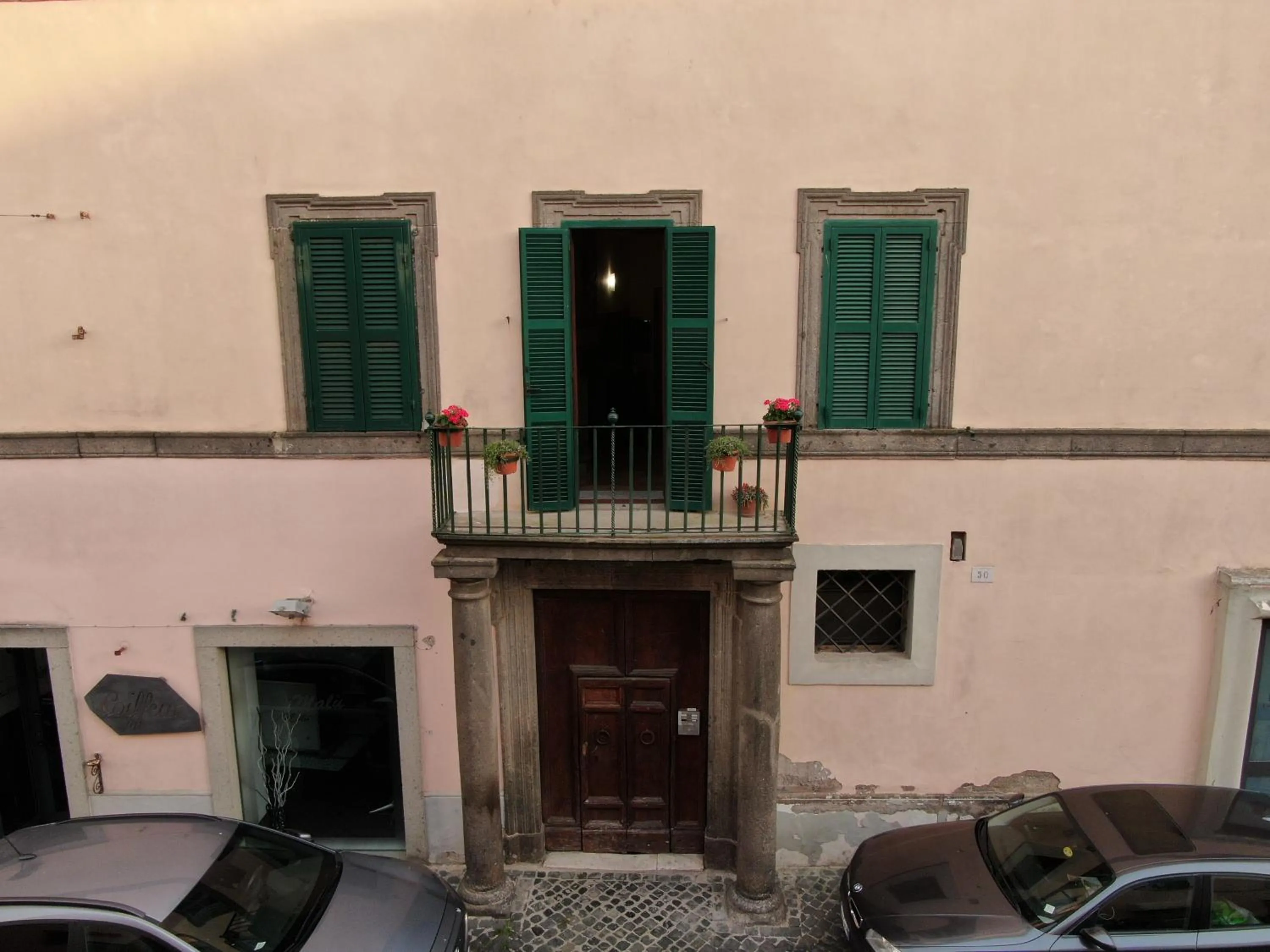 Property building in Palazzo Forlani