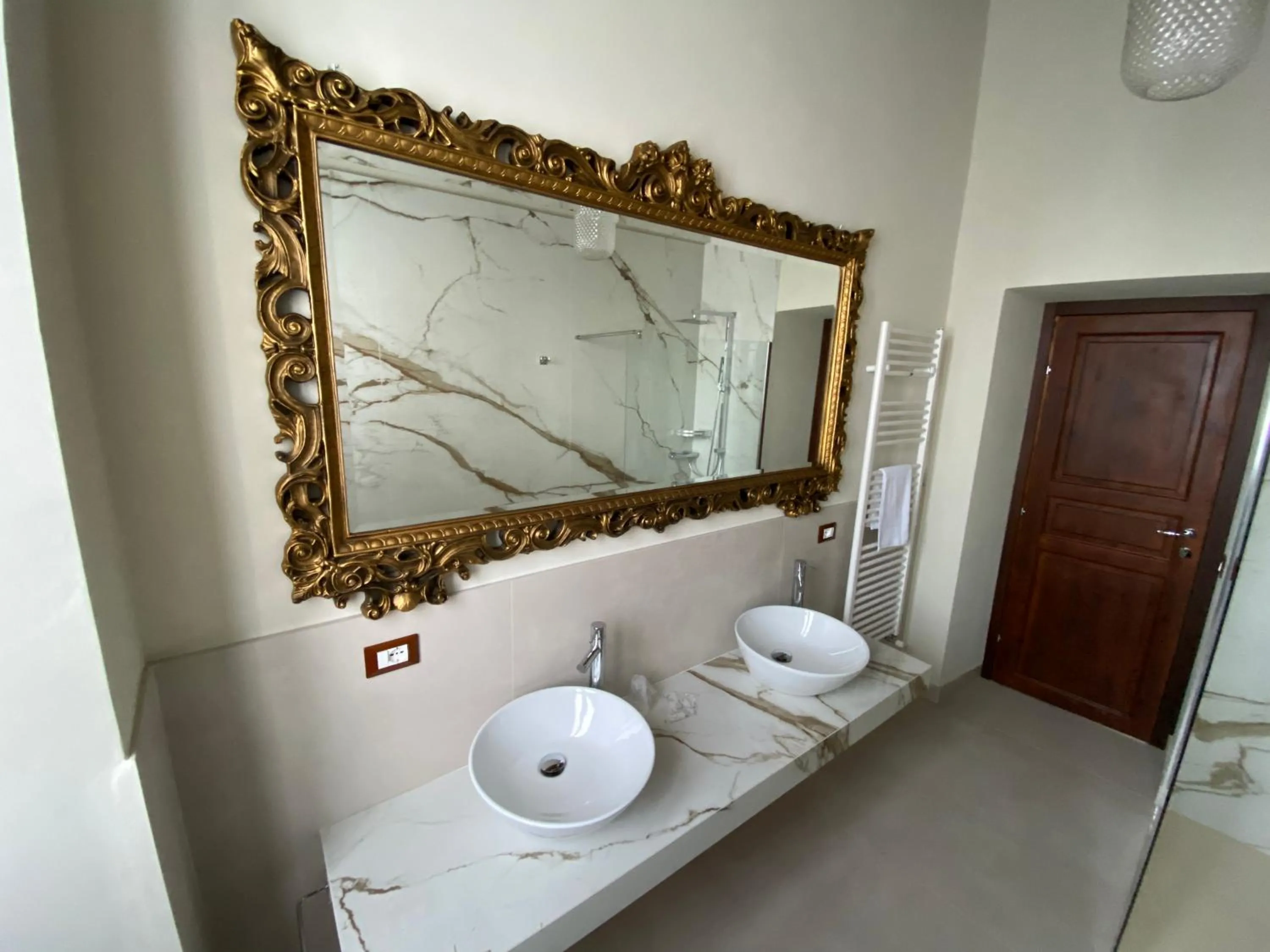 Bathroom in Palazzo Forlani