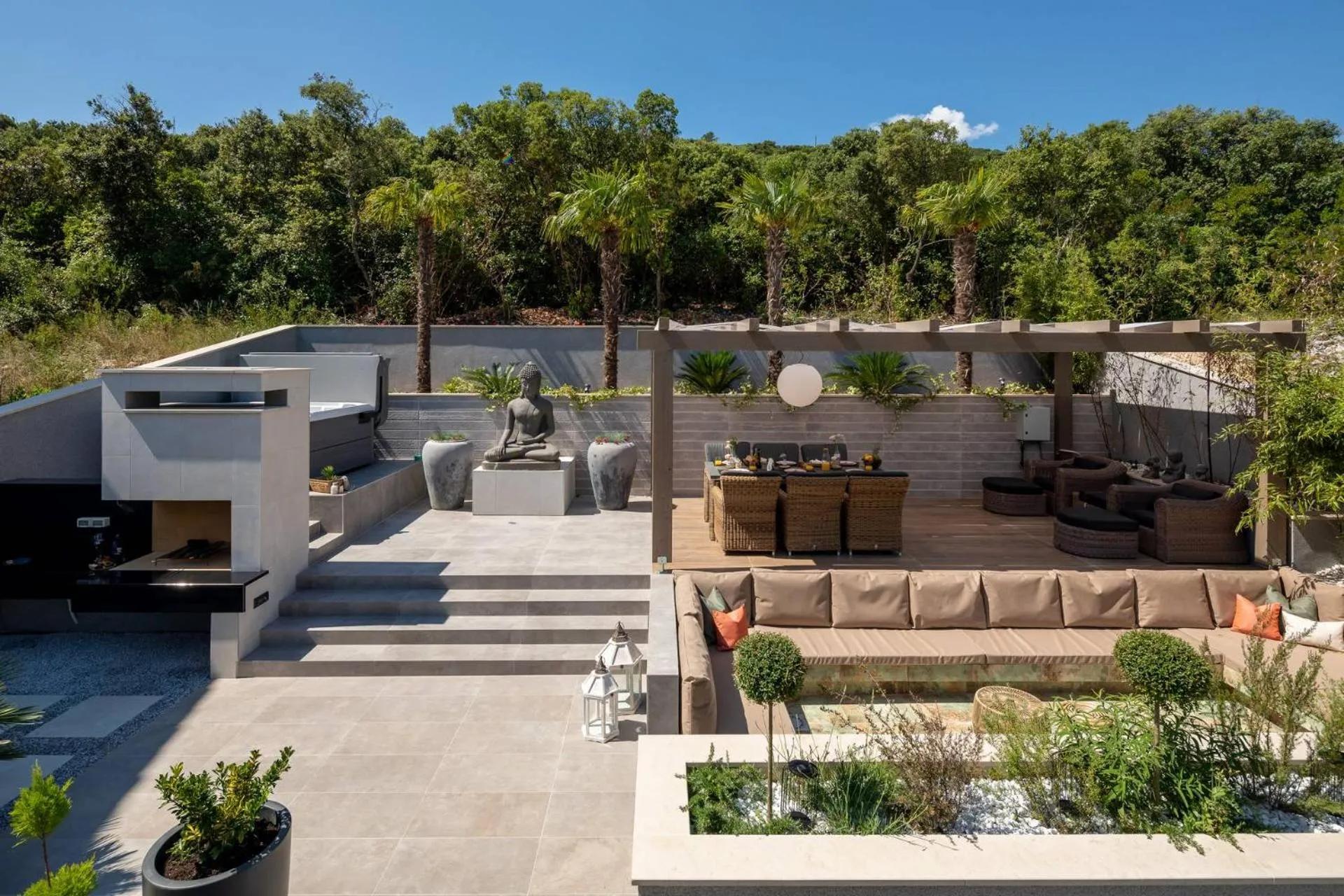 Patio in Villa Buddha Bay