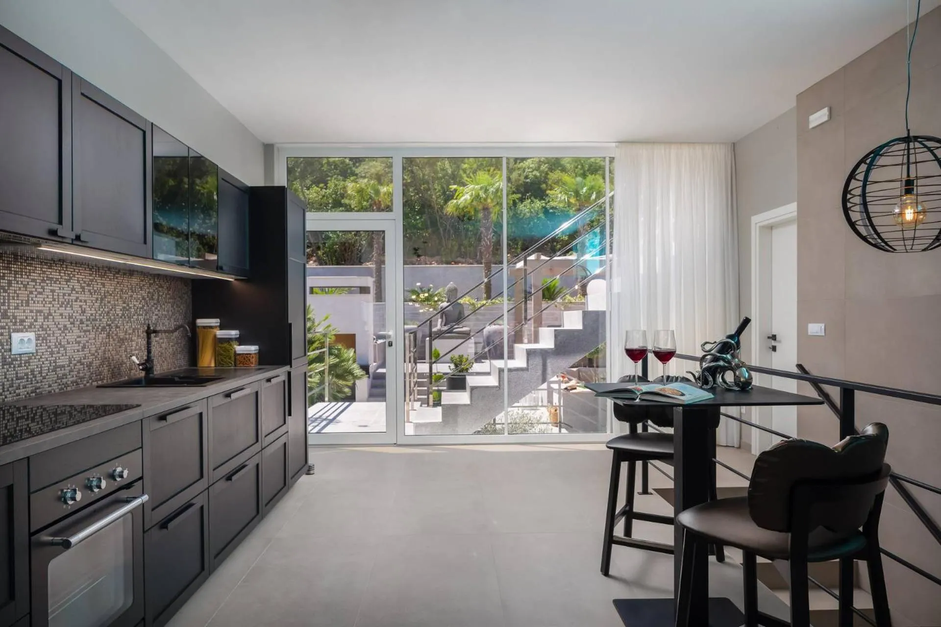 Kitchen or kitchenette in Villa Buddha Bay