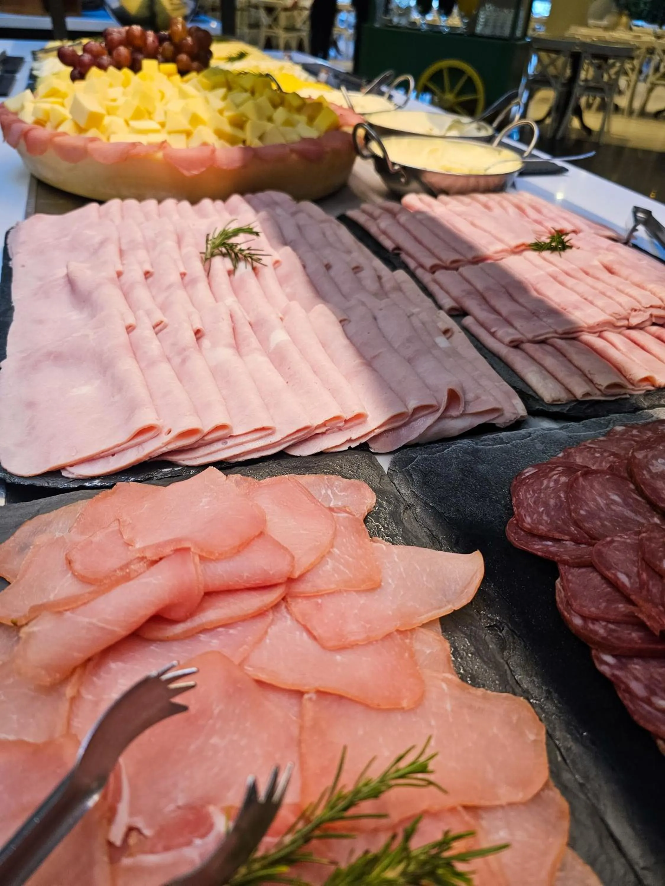 Buffet breakfast in Buona Vitta Gramado Resort & Spa by Gramado Parks