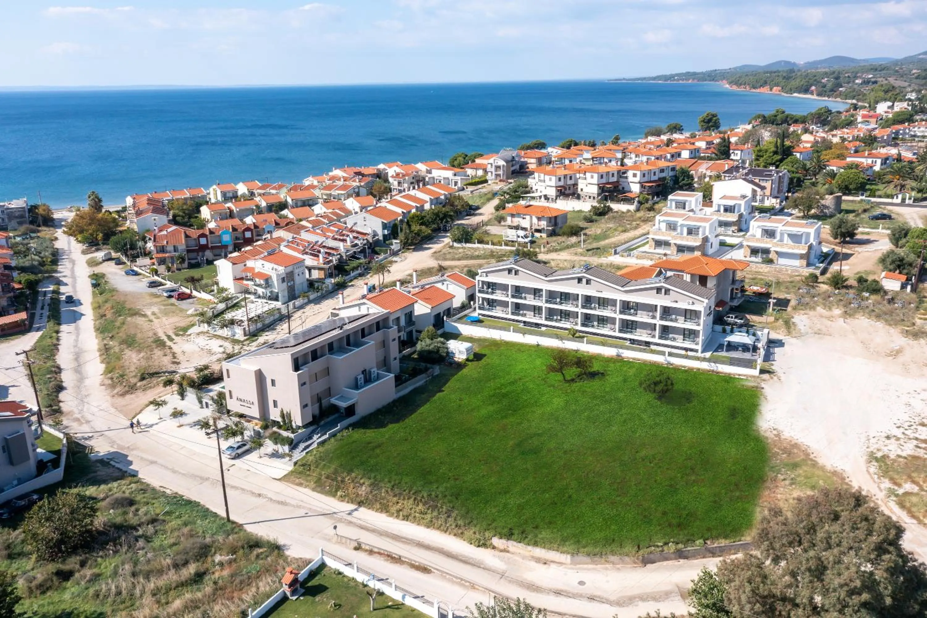 Property building in San Giorgio Apartments Nikiti