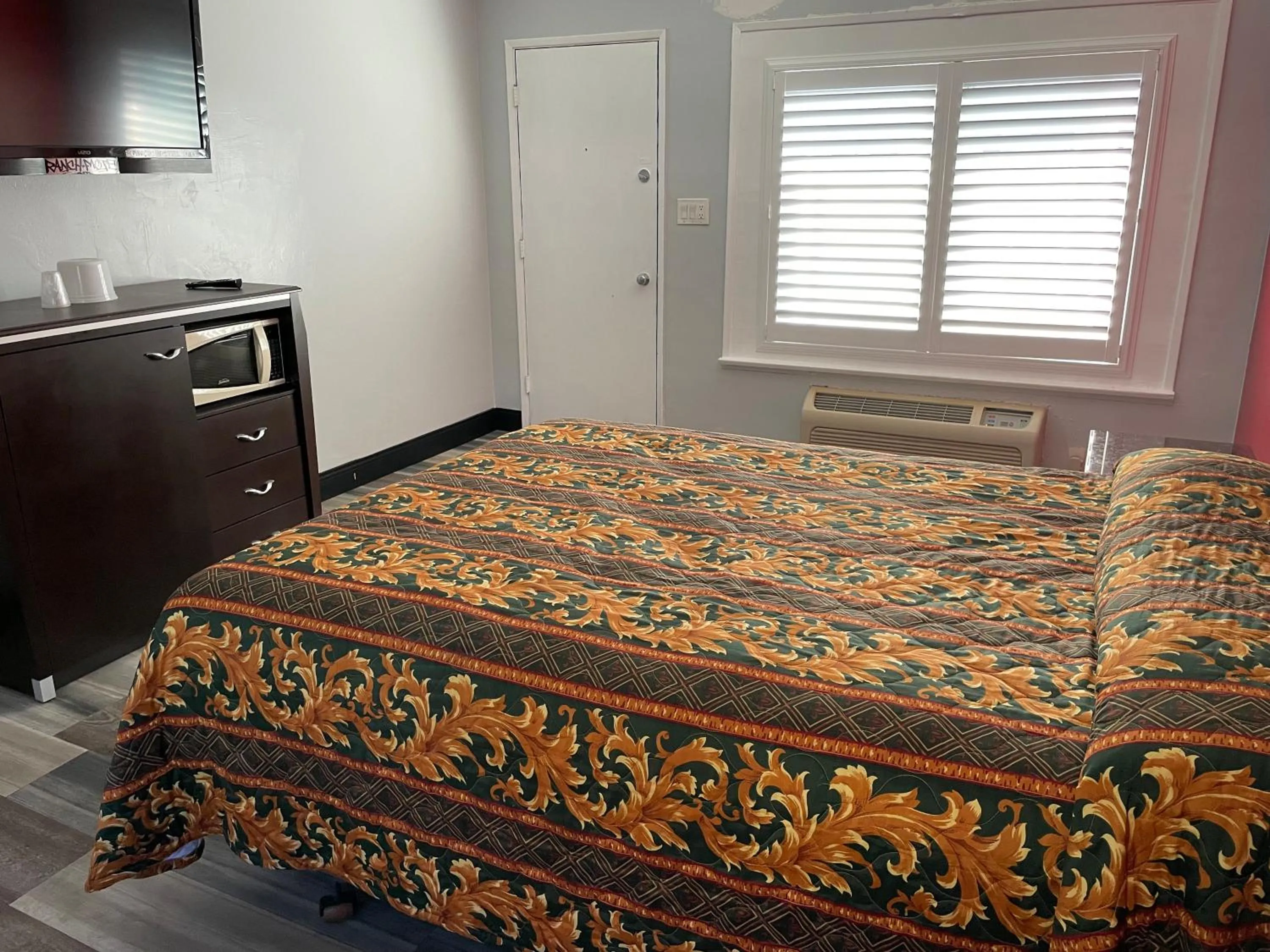 Bedroom, Bed in La Casa Motel, Garden Grove - Anaheim