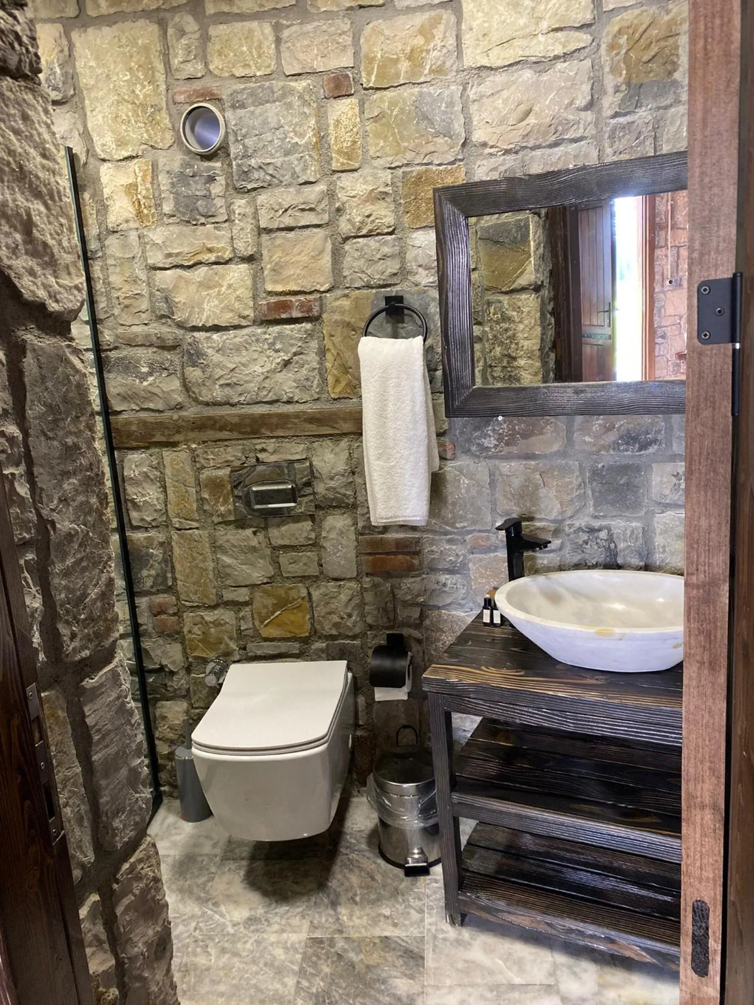 Toilet in Dedeman Village Sapanca