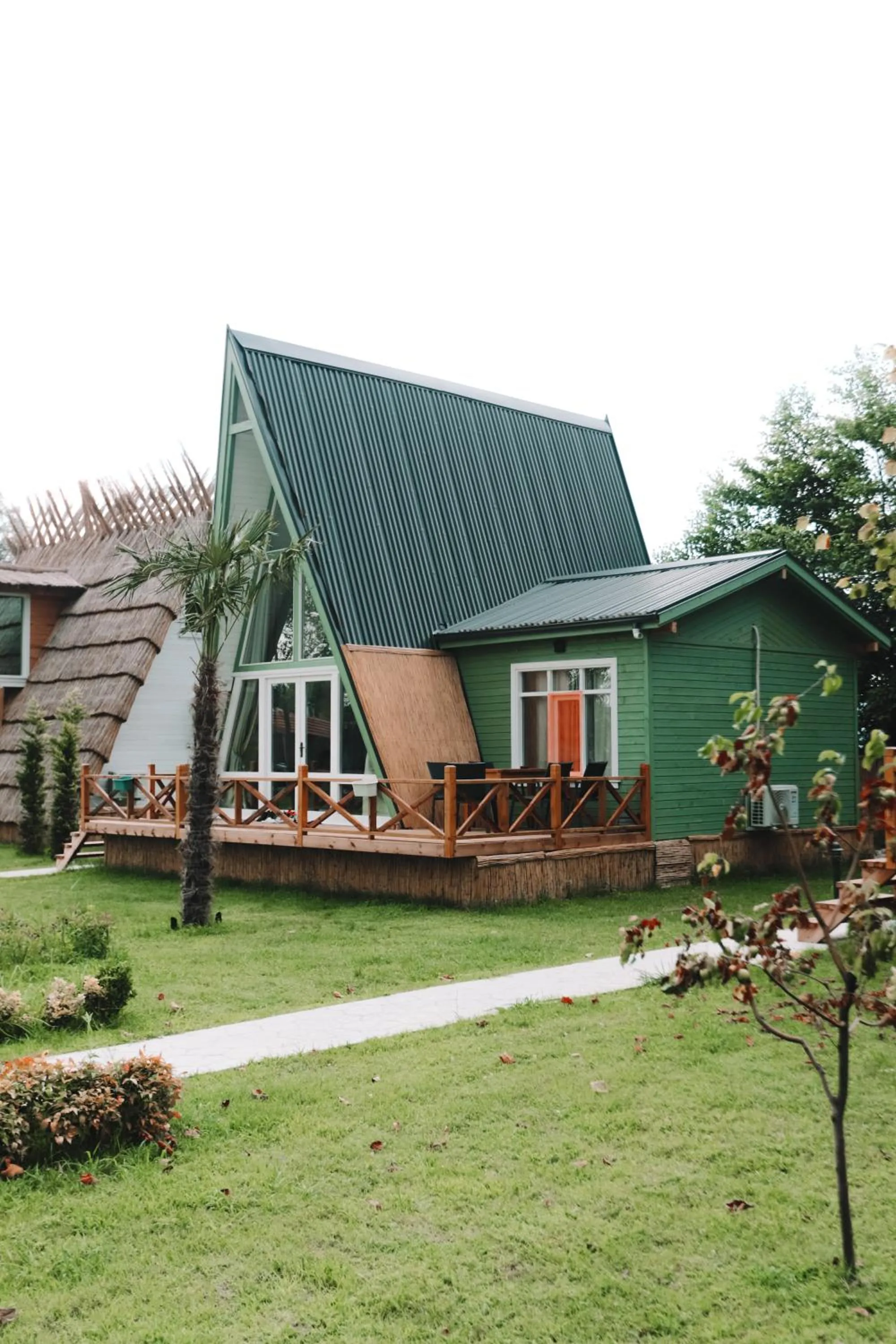 Garden in Dedeman Village Sapanca