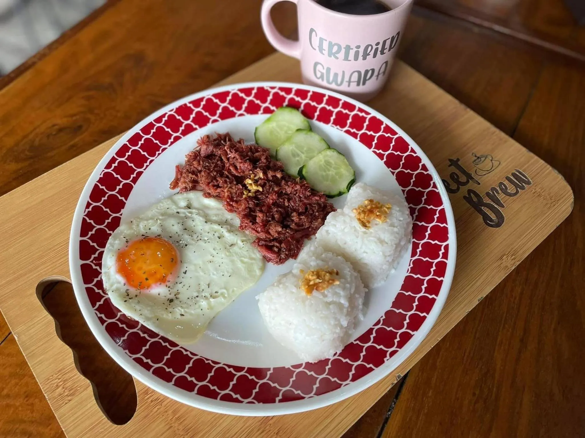 Breakfast in A&E Apartelle