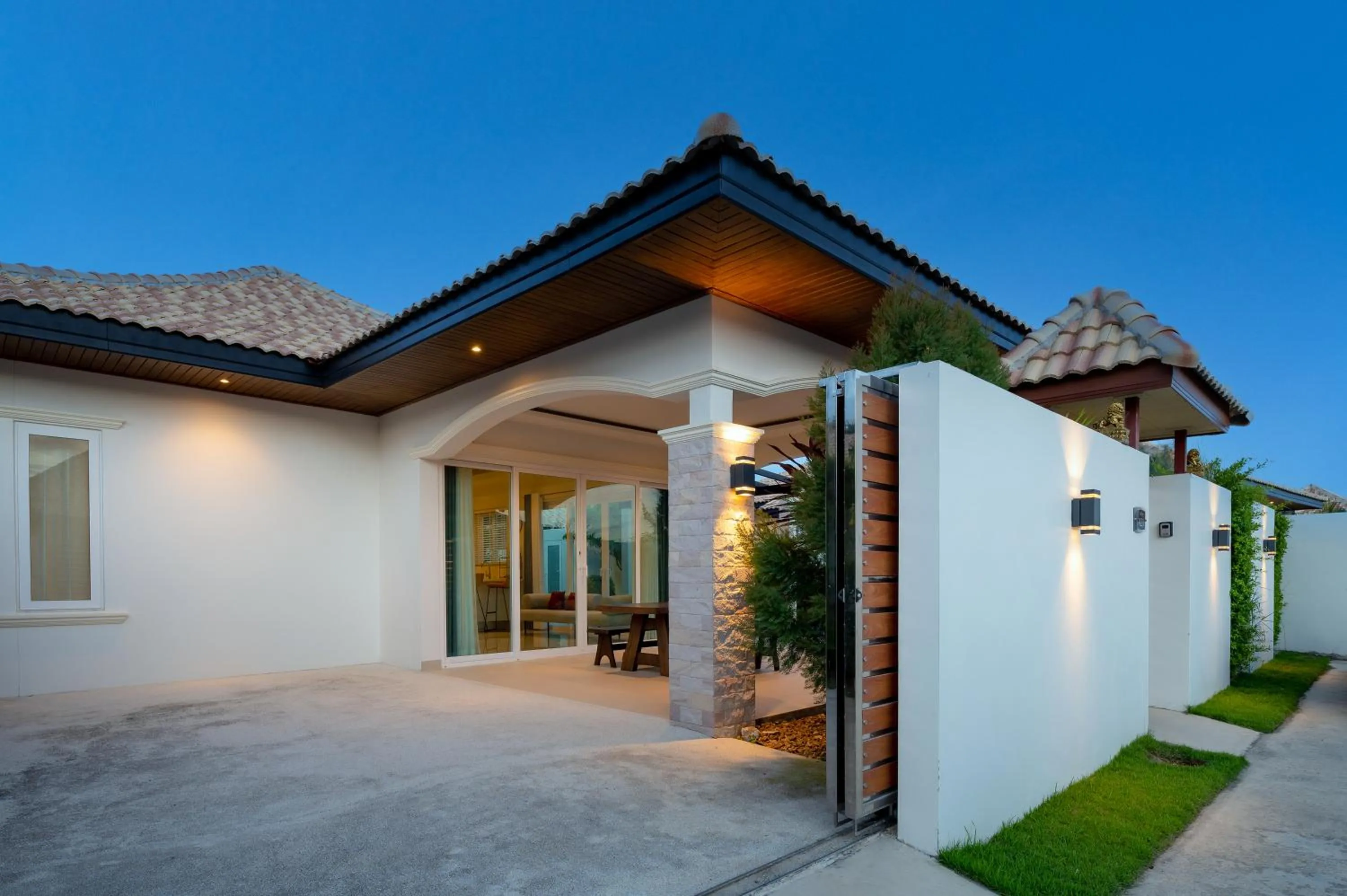 Property building in Orchid Paradise Homes OPV 421