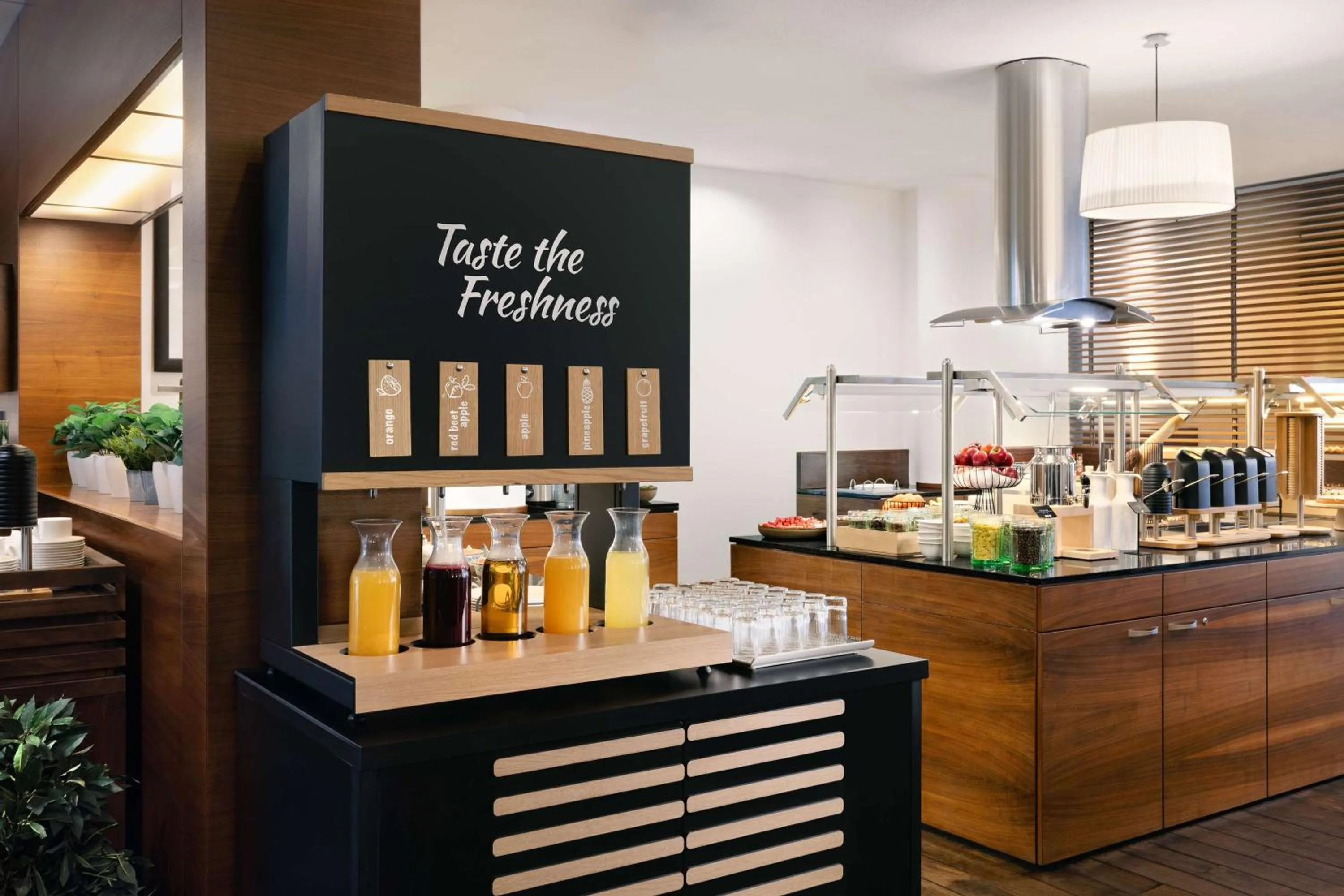 Breakfast in NH Budapest City