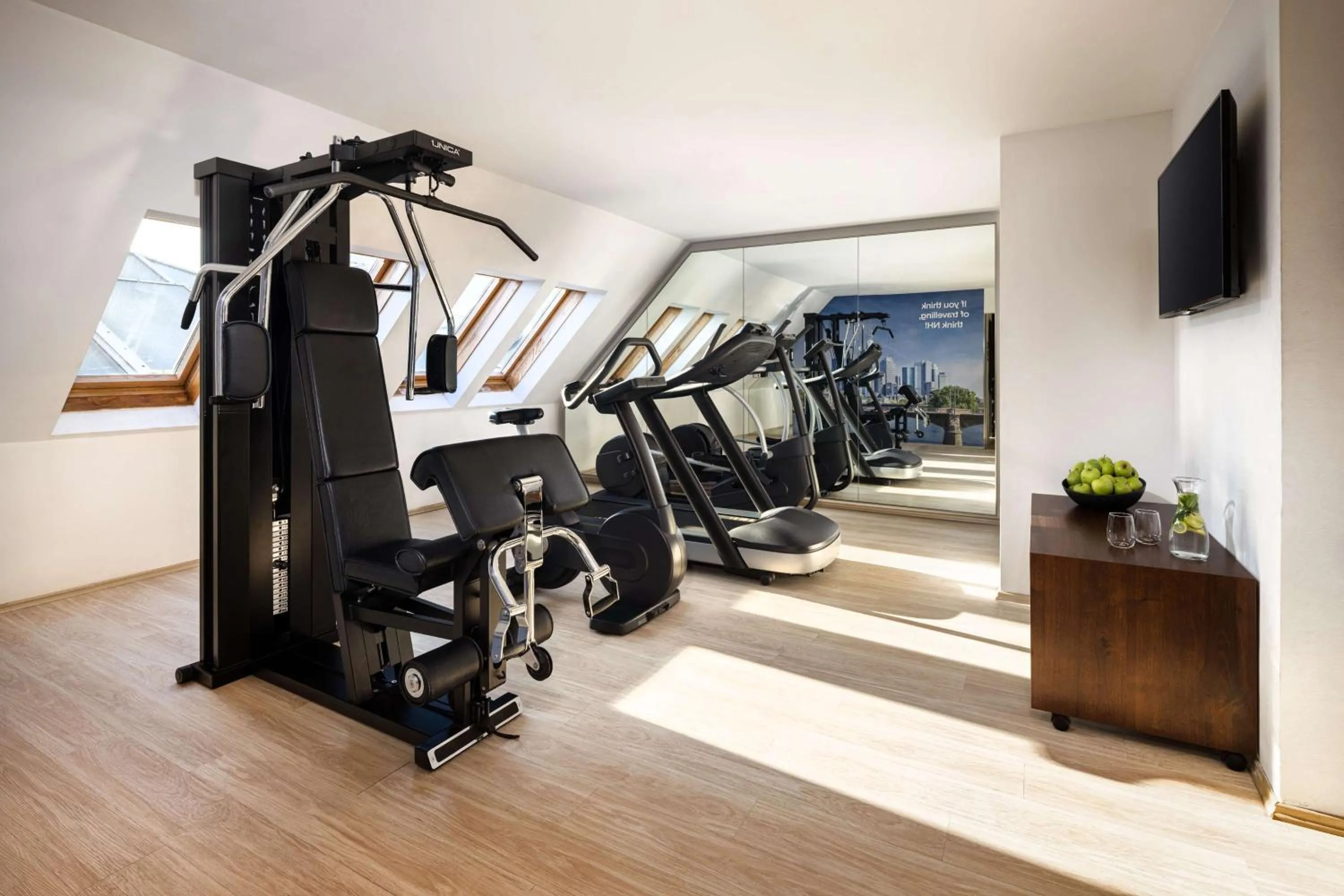 Fitness centre/facilities in NH Budapest City