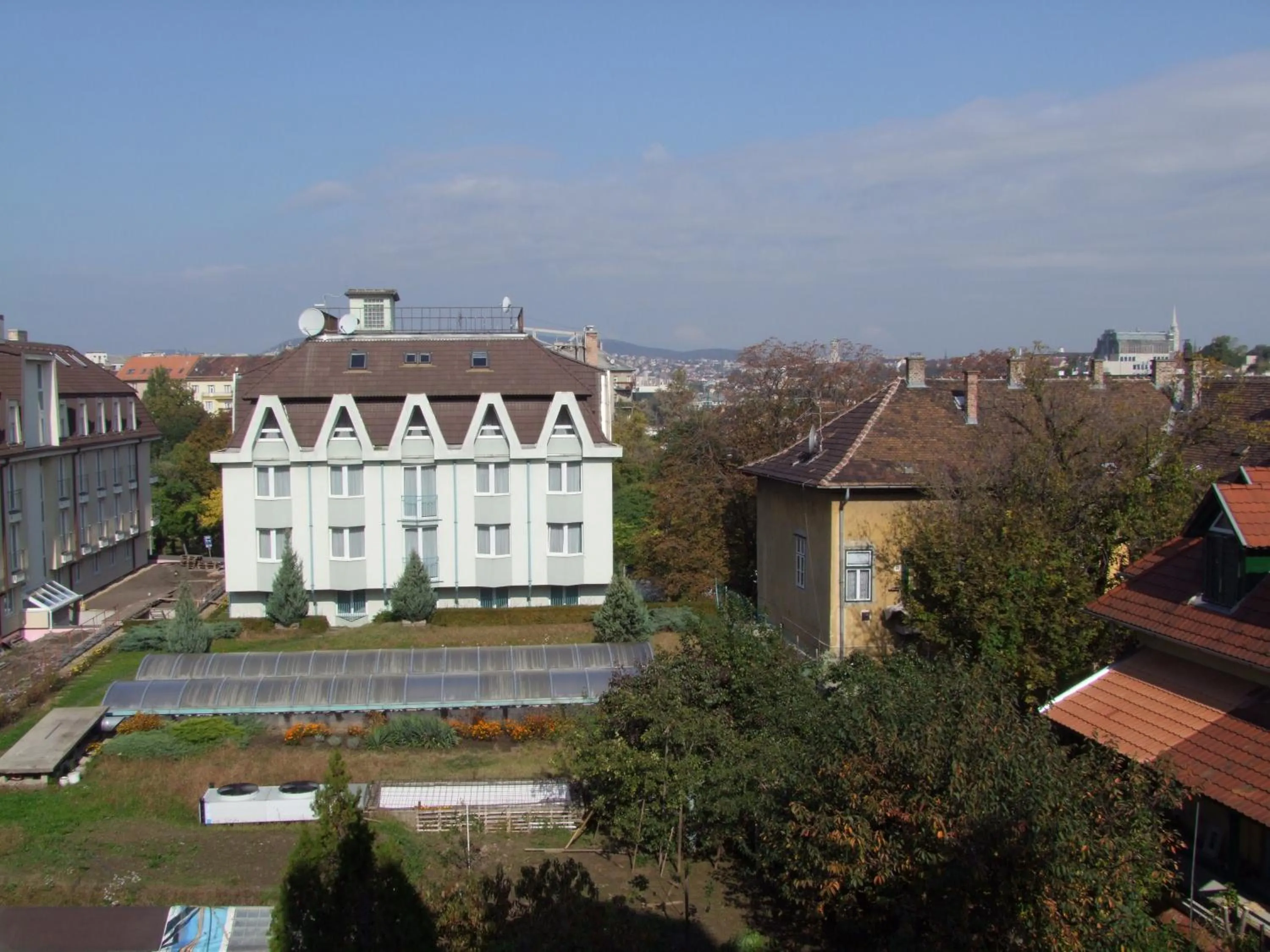 Facade/entrance in Hotel Bara Budapest