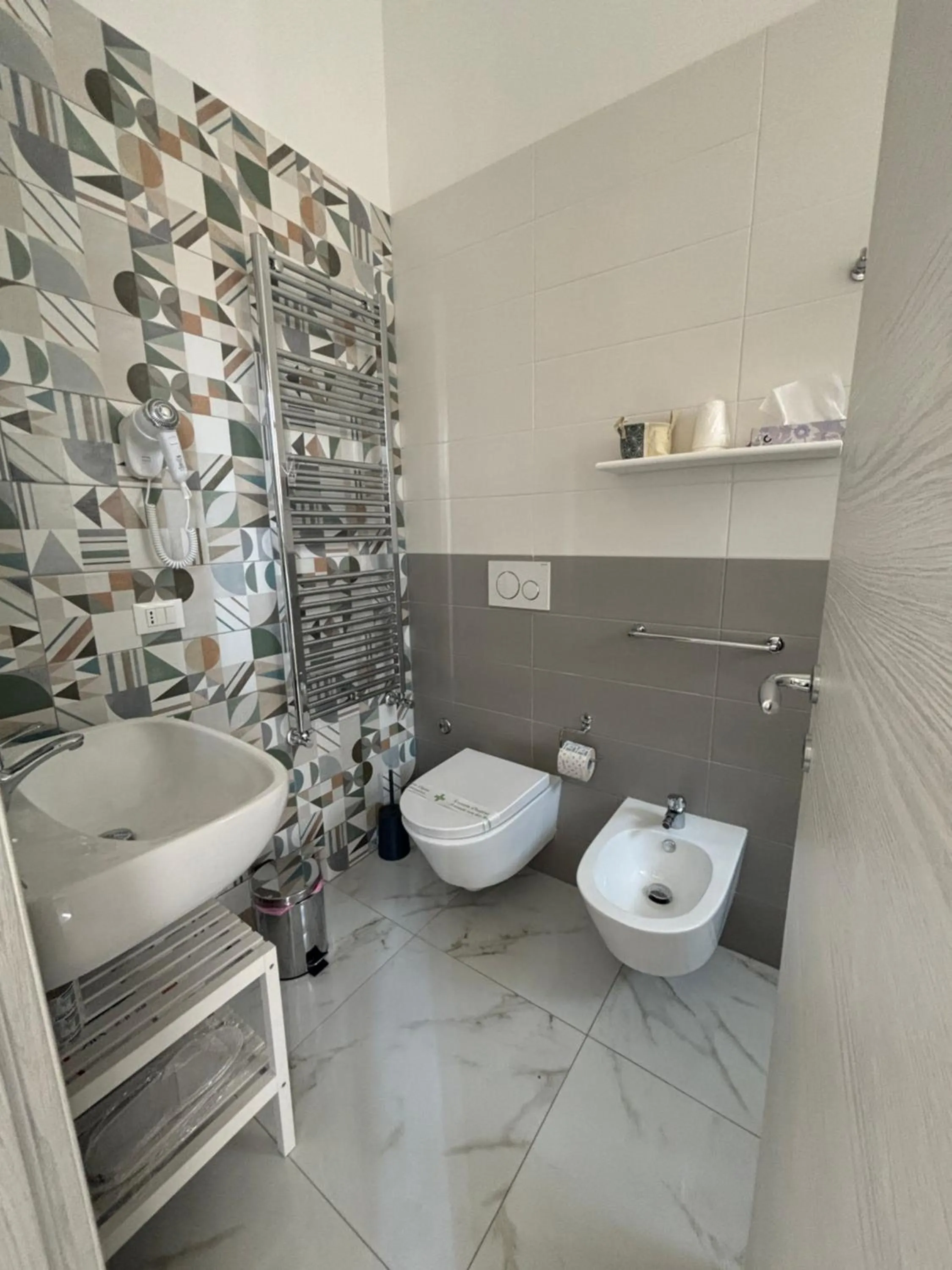 Shower in La Fitolacca B&B