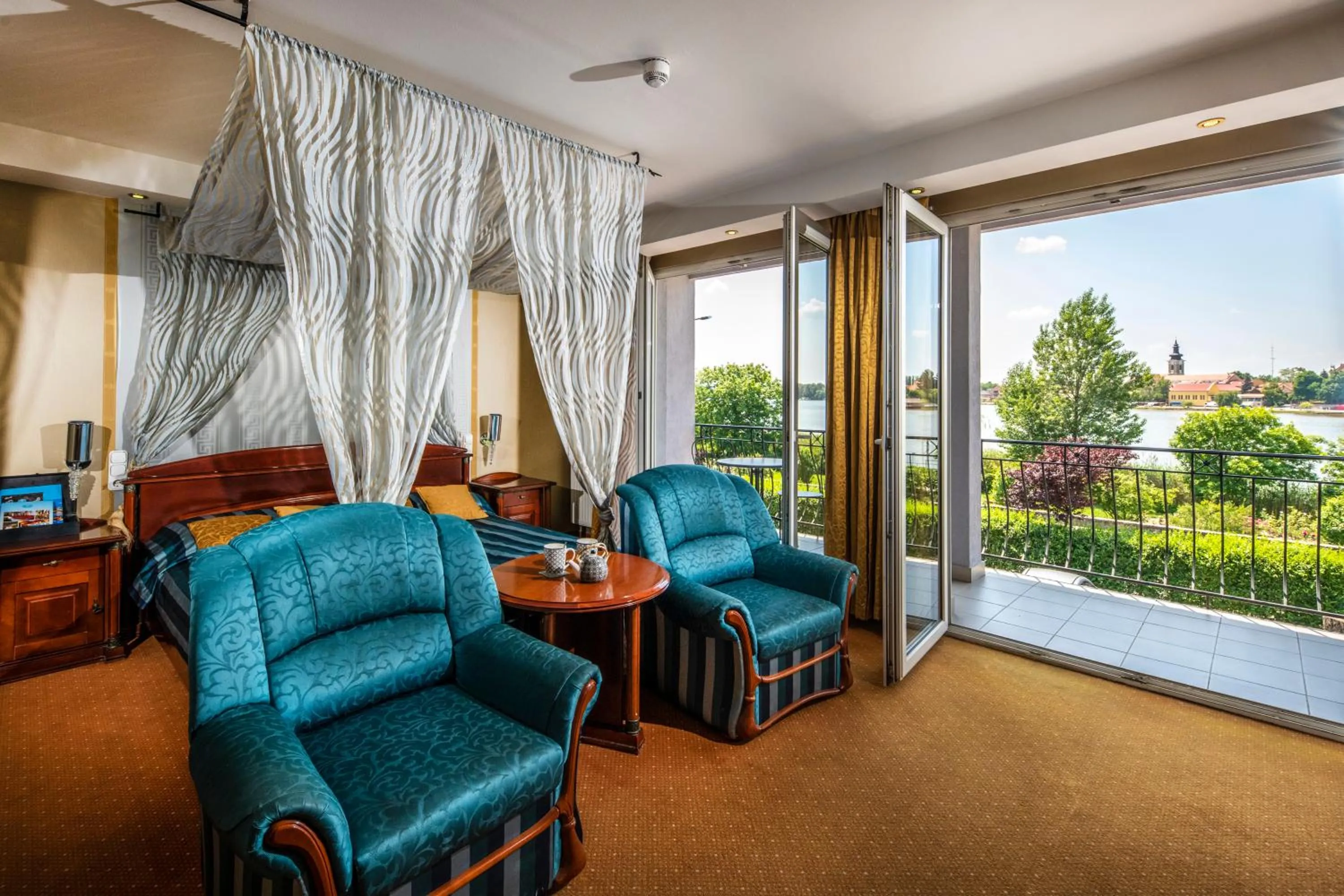 Photo of the whole room in Duna Relax Hotel Ráckeve