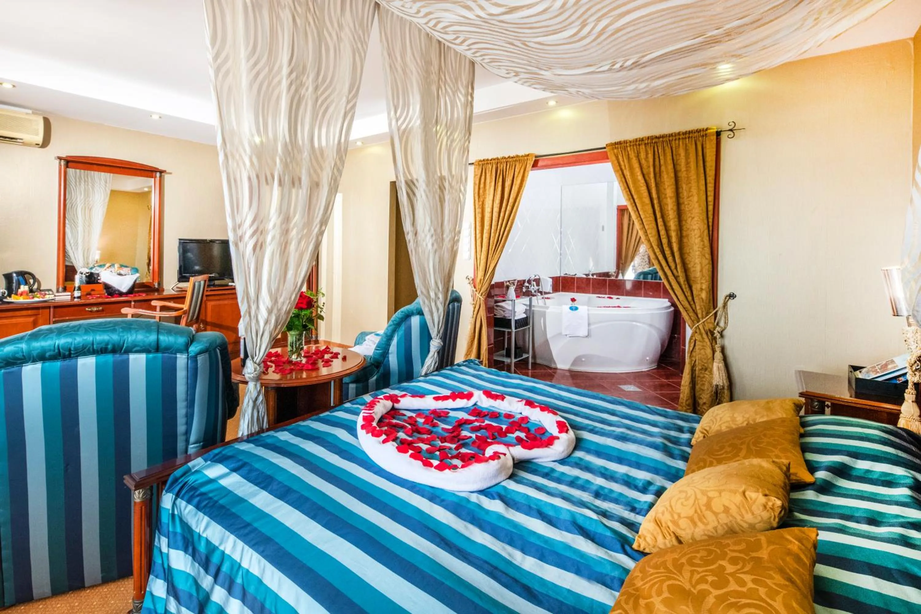 Photo of the whole room in Duna Relax Hotel Ráckeve