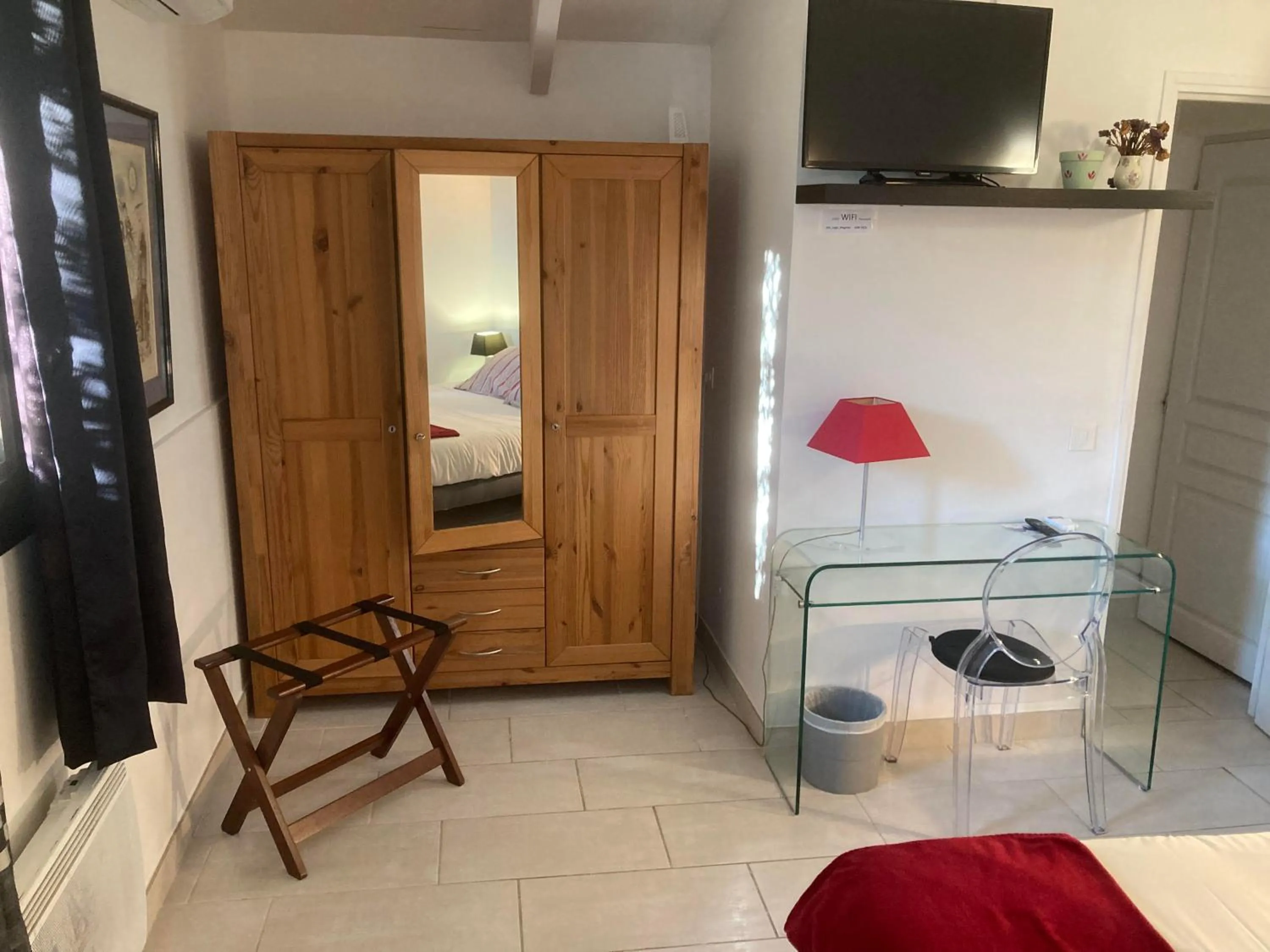 Bed in Logis des Magnans -Les terrasses du Coutach -