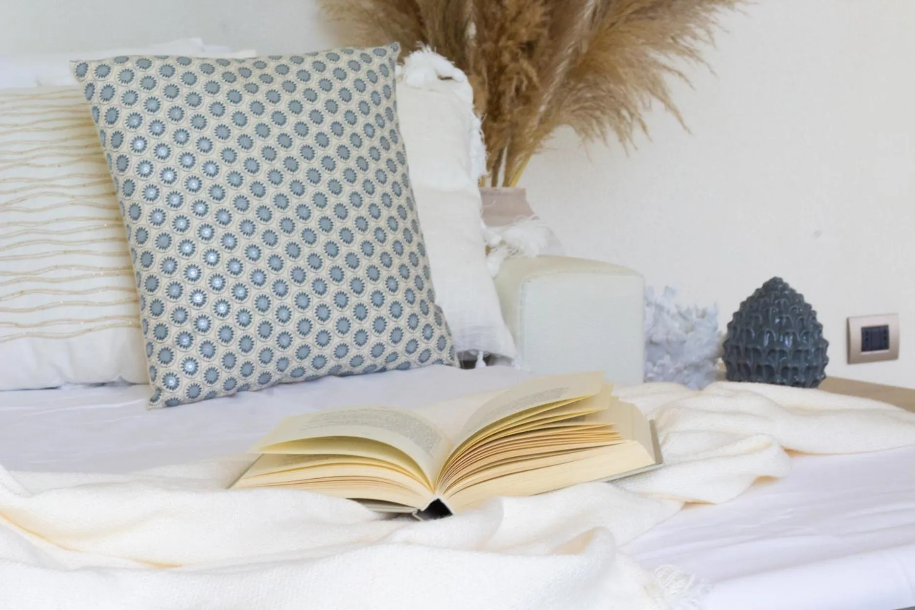 Bed in Villa Silvia Apartment - Private Pool