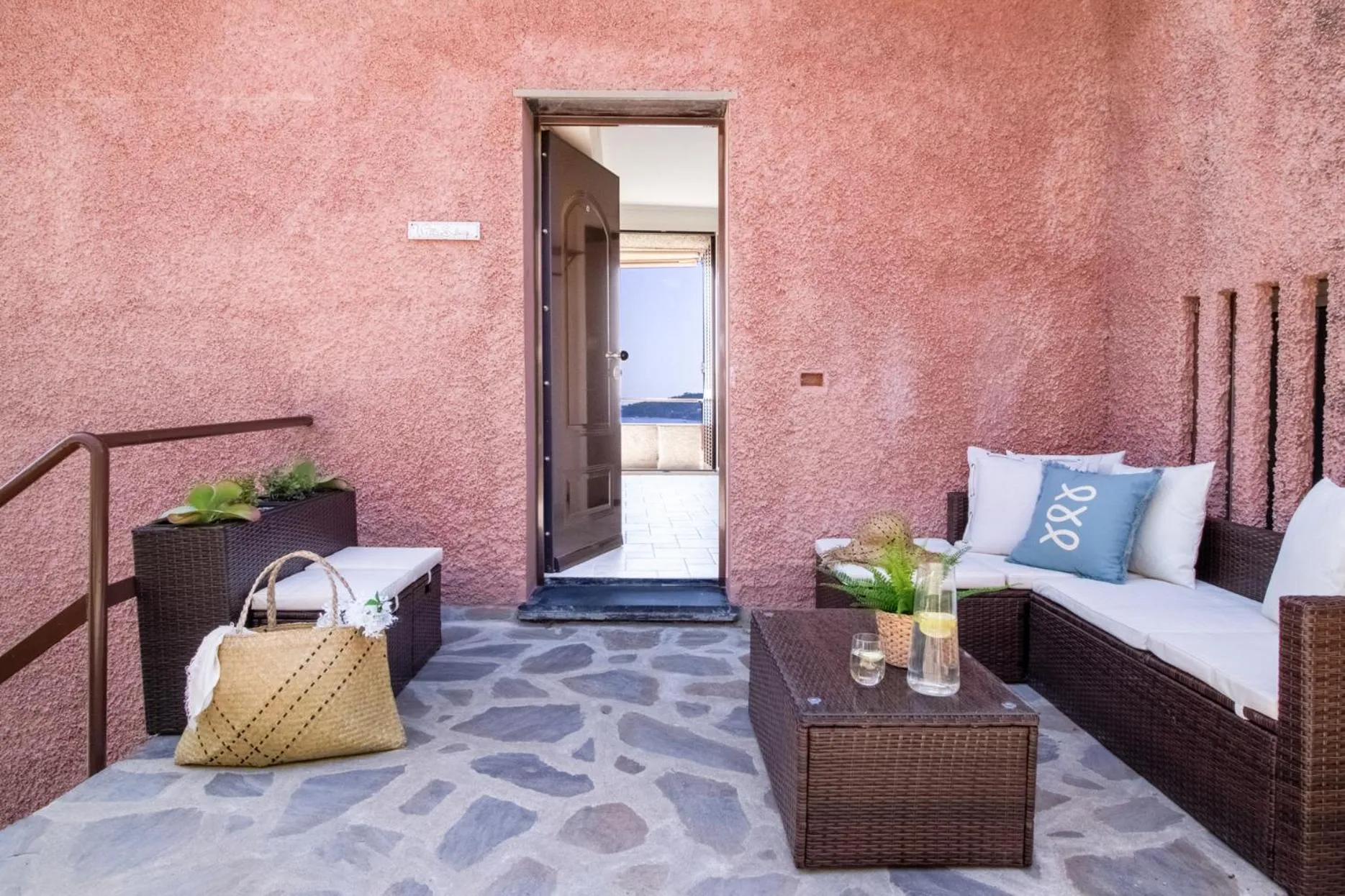 Property building in Villa Silvia Apartment - Private Pool