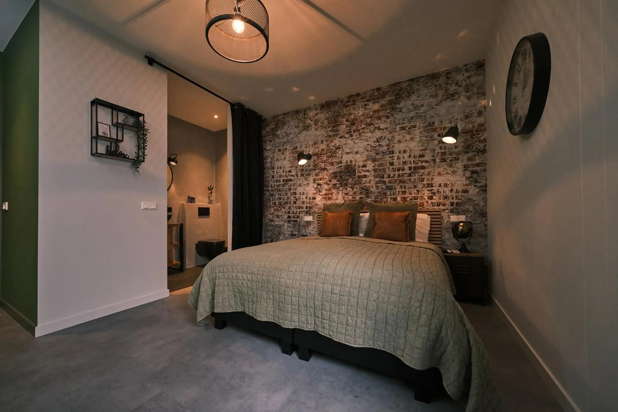 Bed in Stadshotel Weert