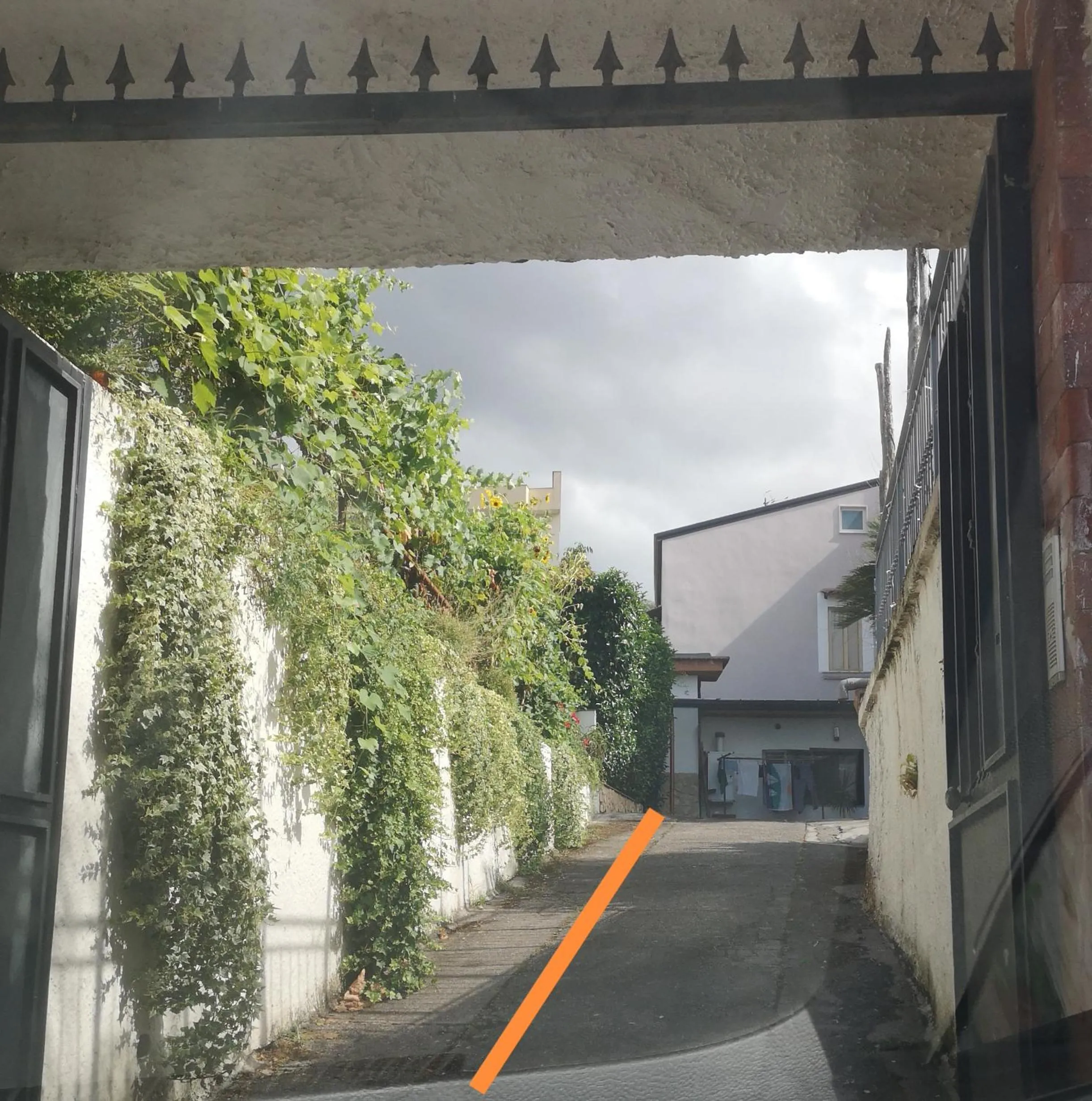 Property building in Tettoeletto Garden Bio