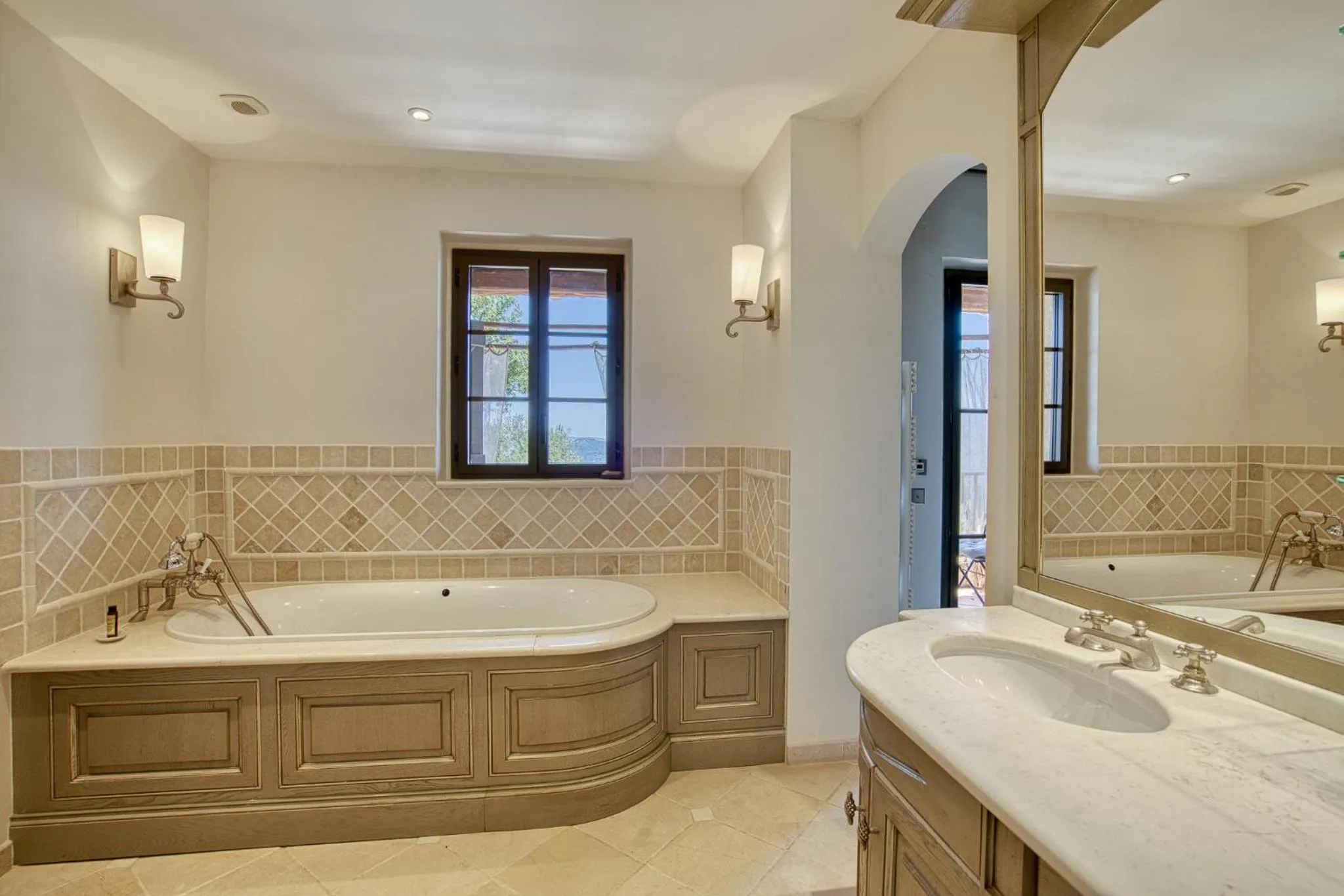 Bathroom in Domaine des Chênes de la Galline