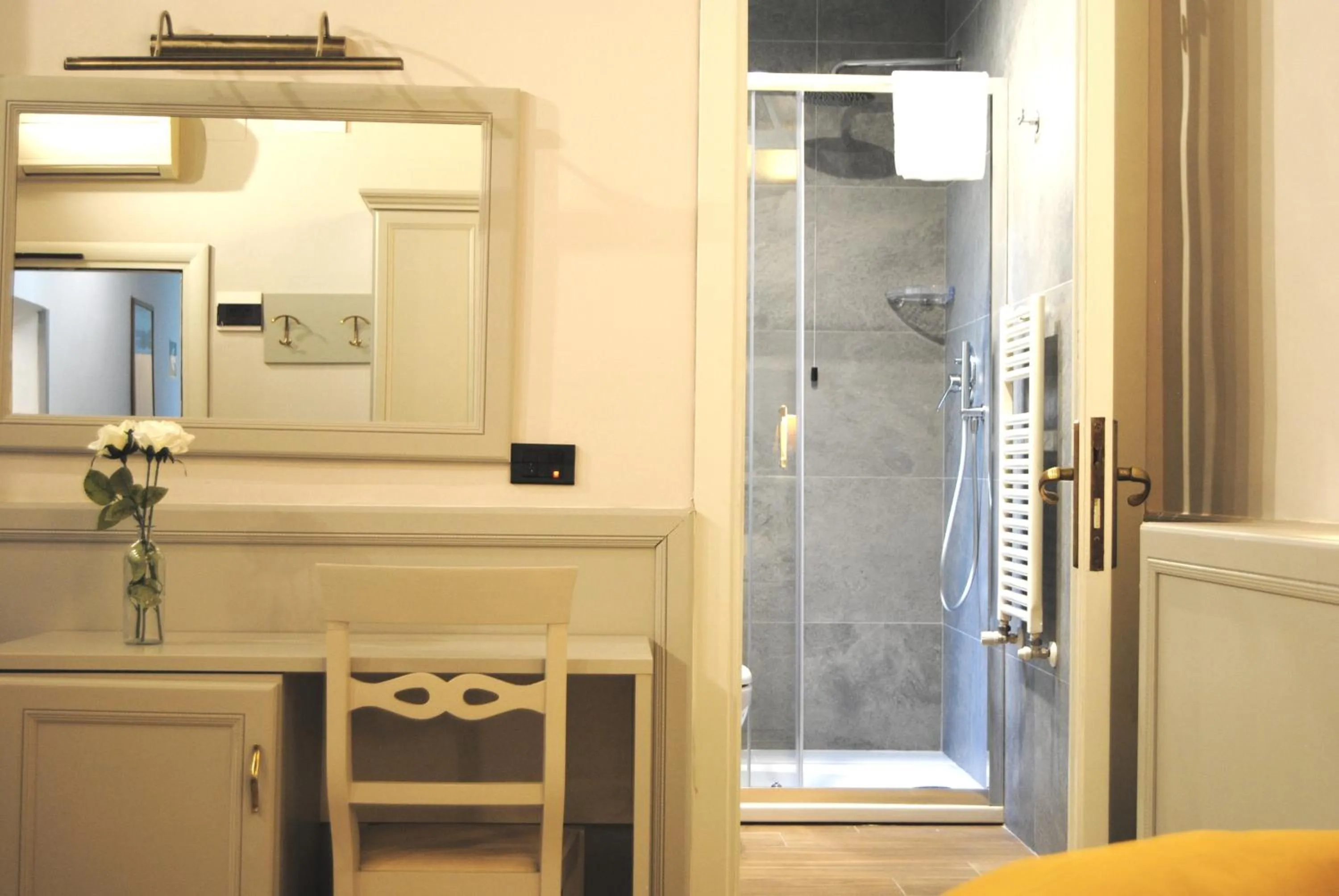 Bedroom in Hotel Camilla Firenze