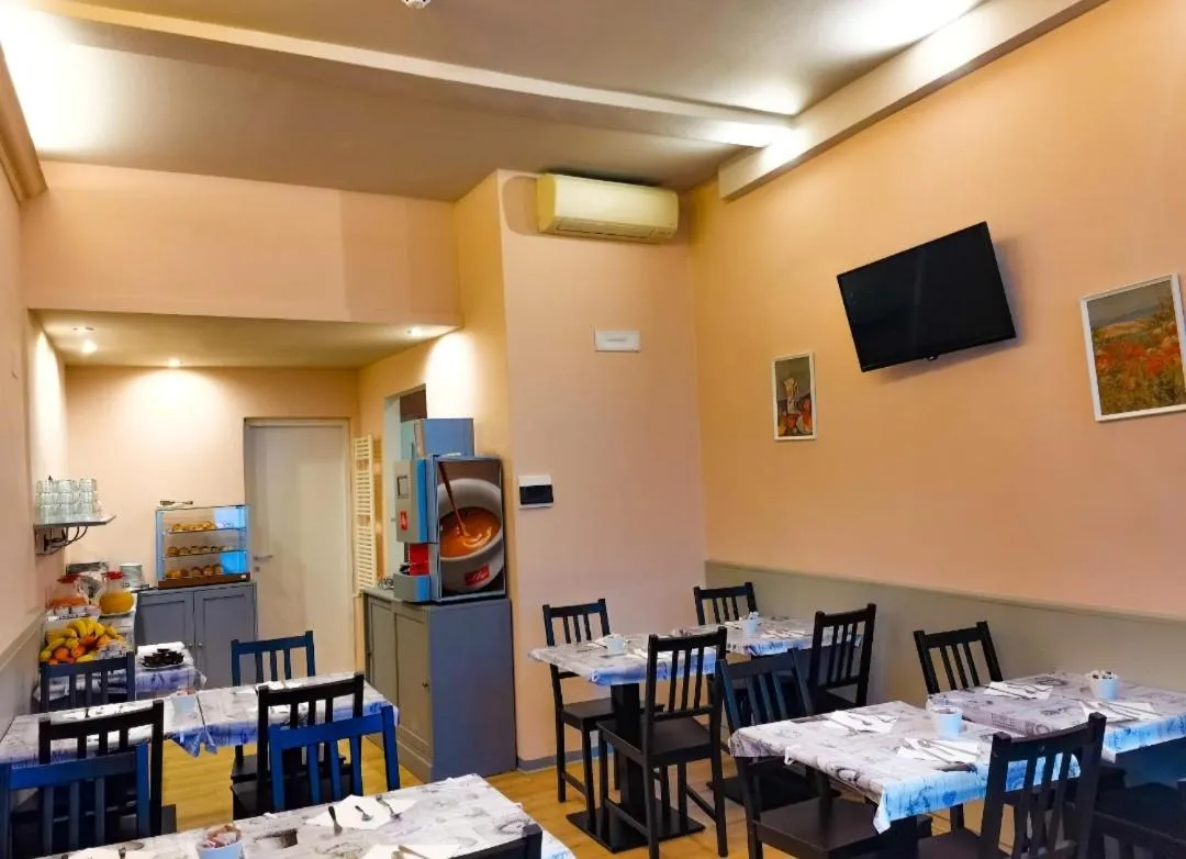 Breakfast in Hotel Camilla Firenze