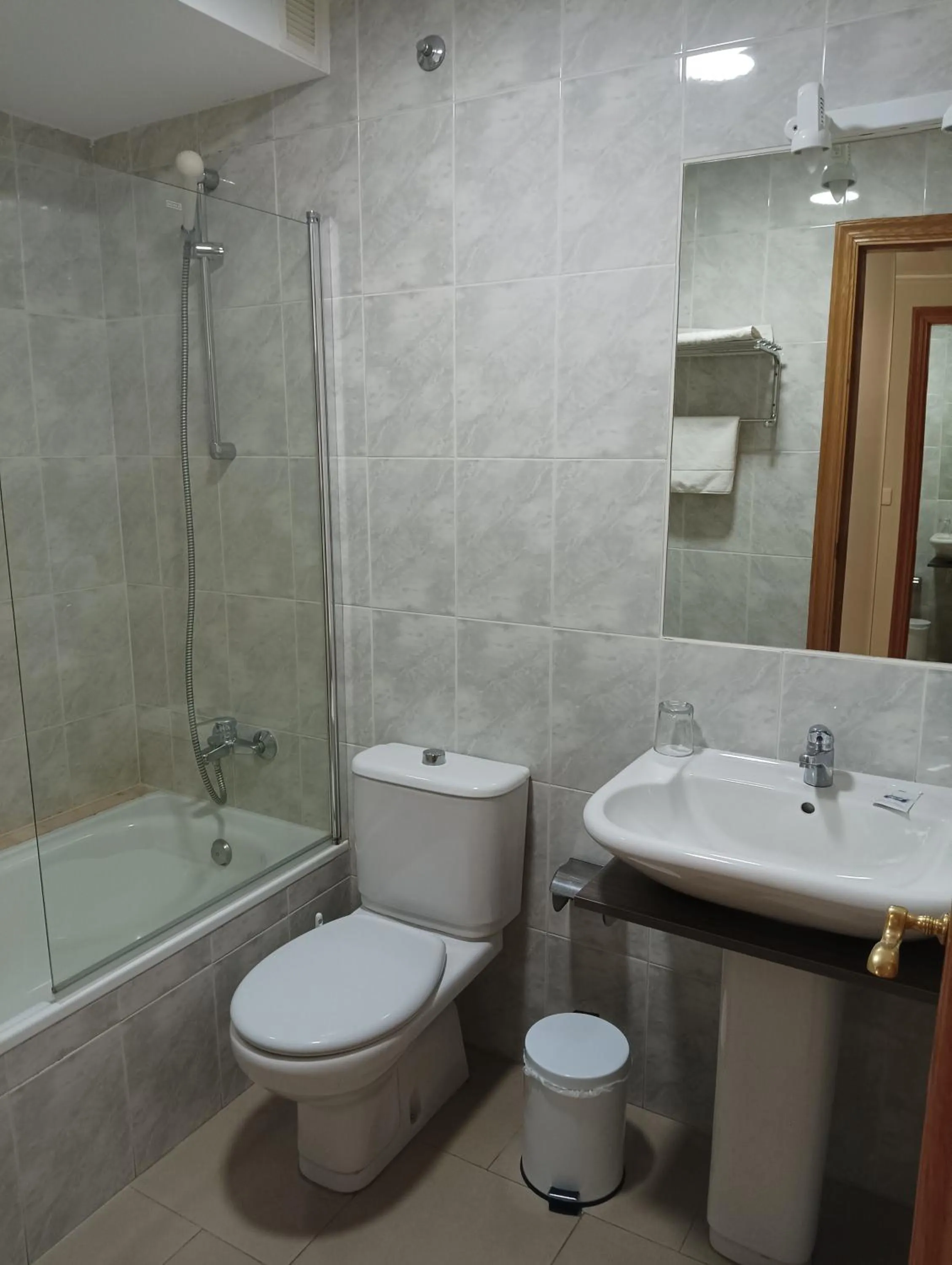 Bathroom in Hotel Villa Jardín