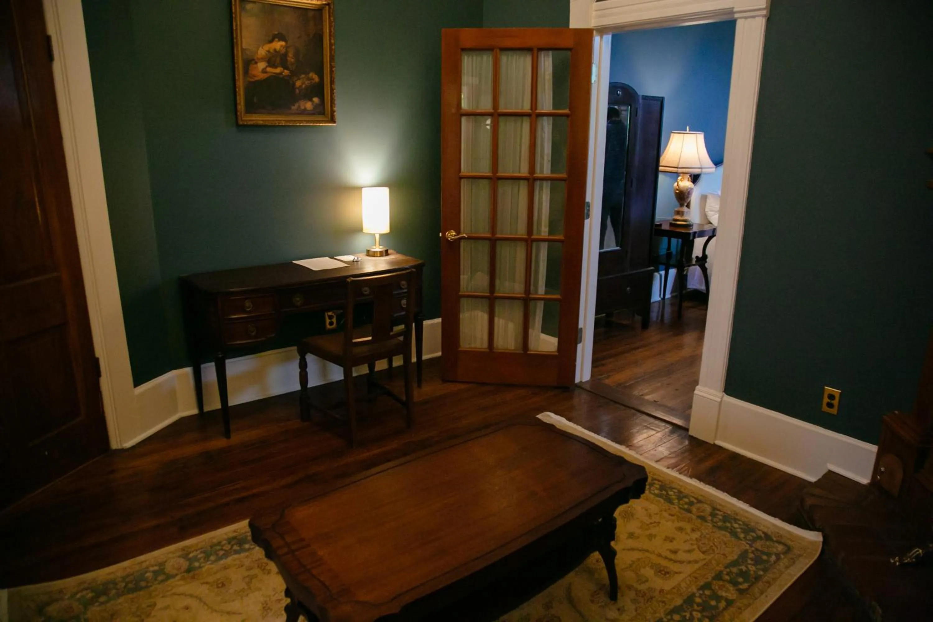 Living room in The Grand Hotel