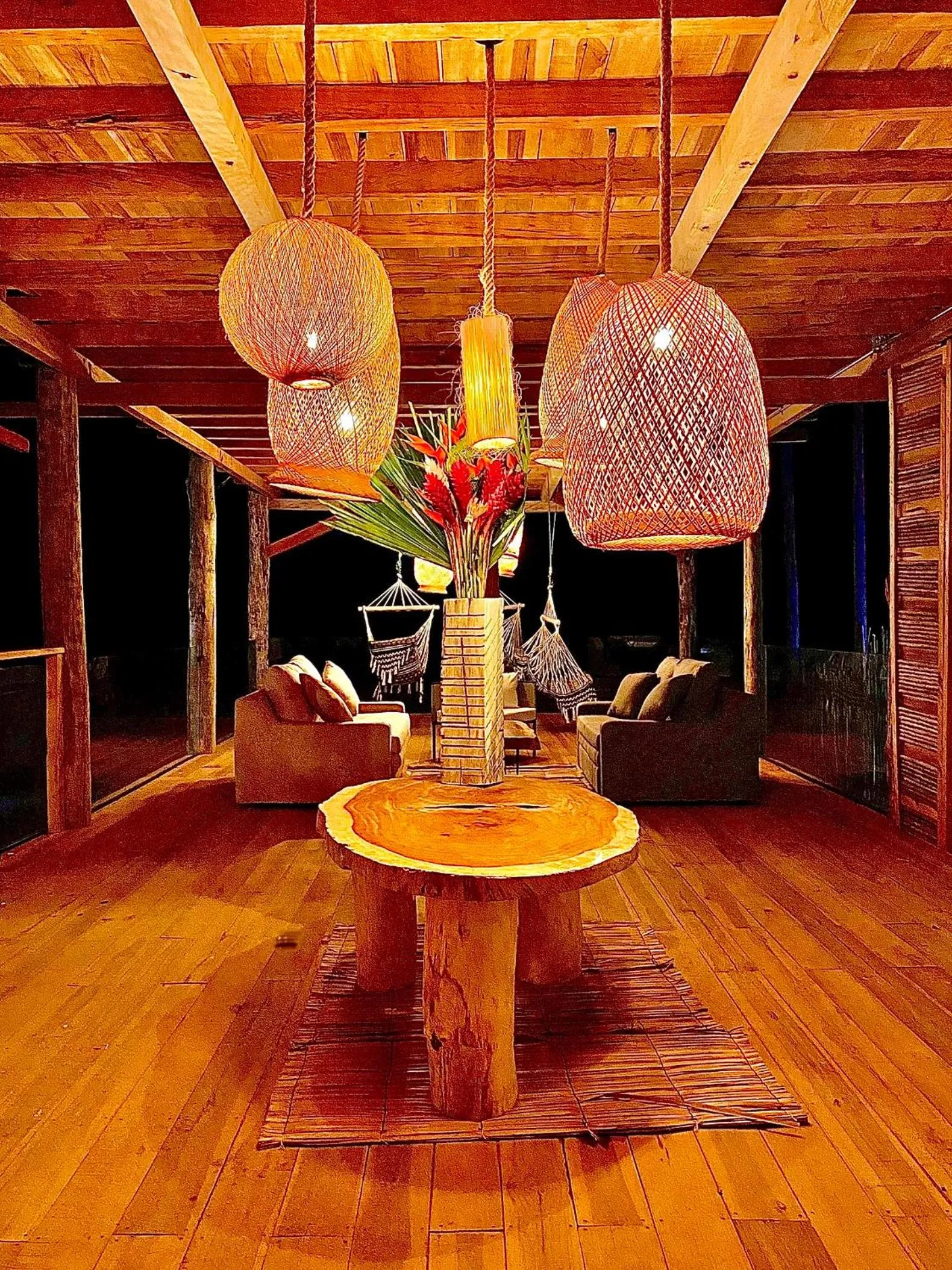 Property building in RCH LUXURY HOTEL & POOL