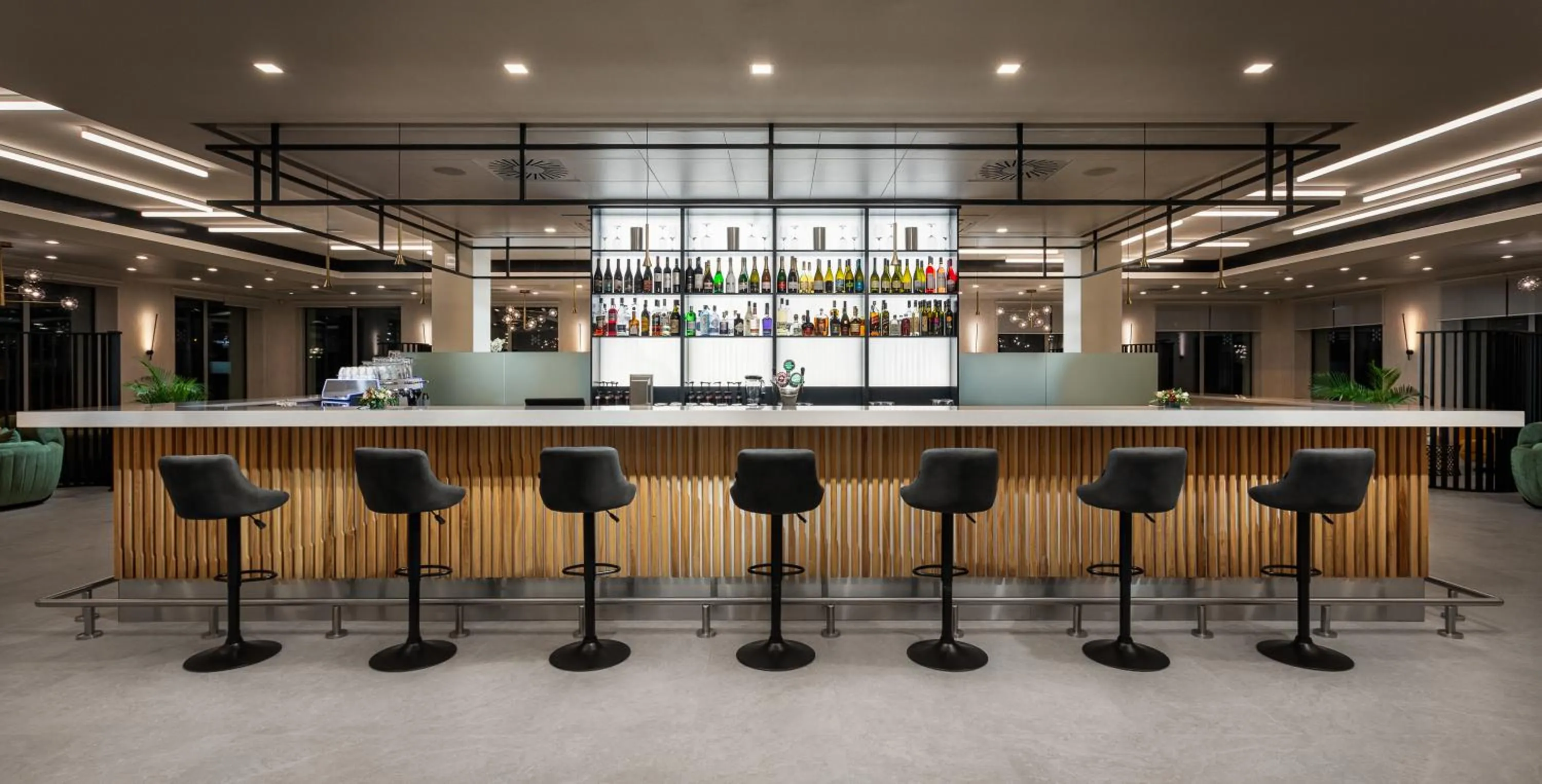 Lobby or reception in Hunguest Hotel Flóra