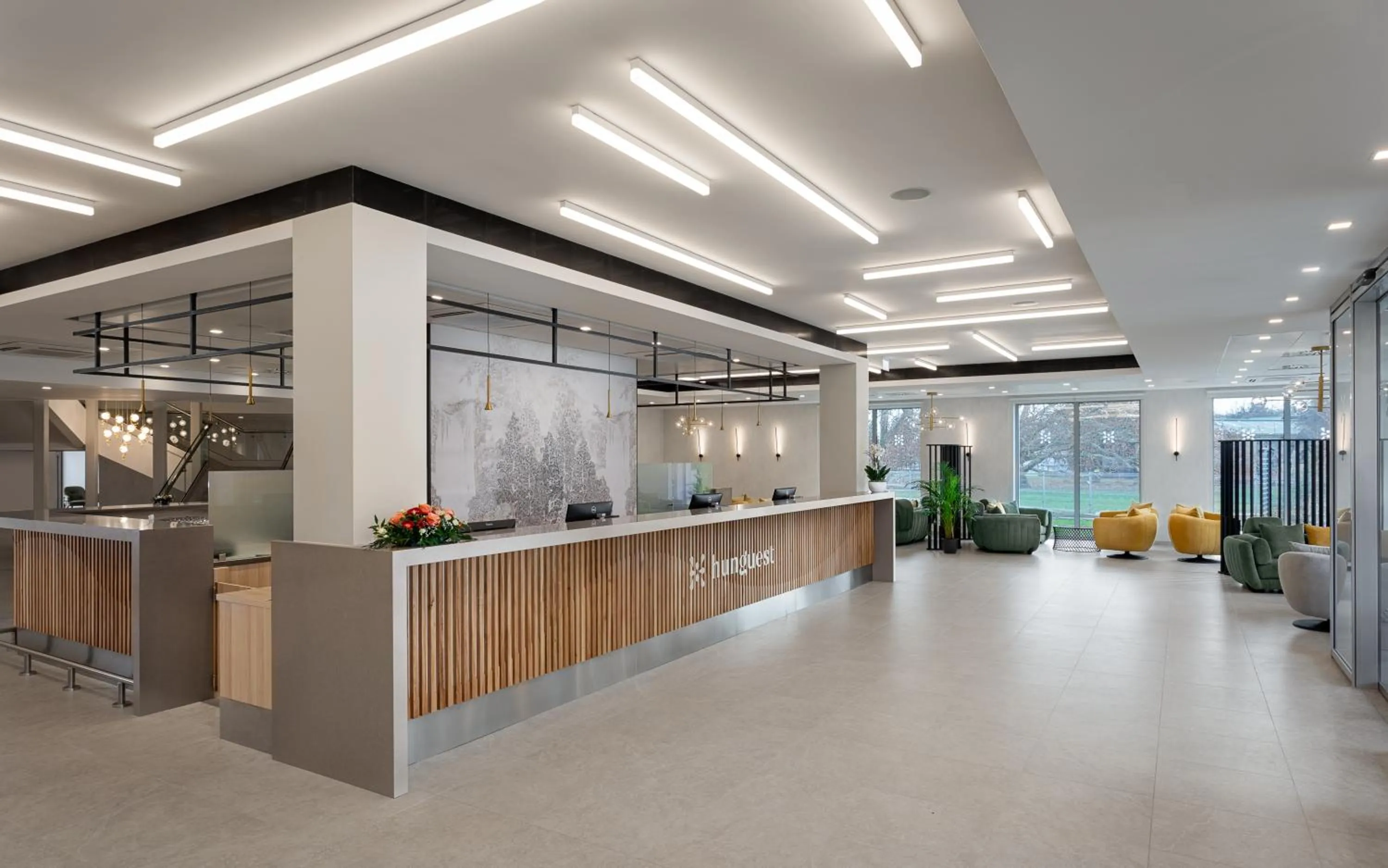 Lobby or reception in Hunguest Hotel Flóra