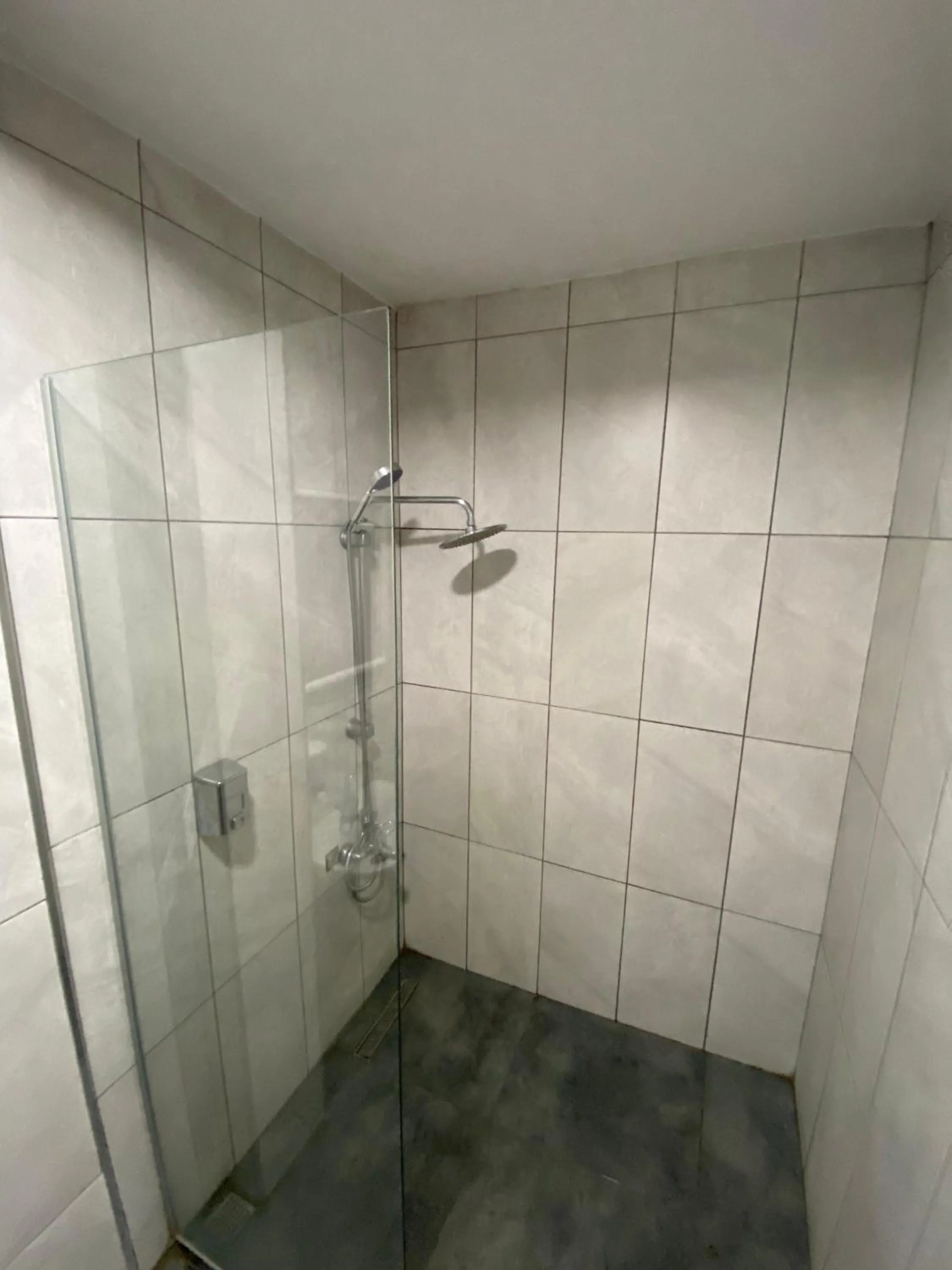 Shower in Nostalji Hotel