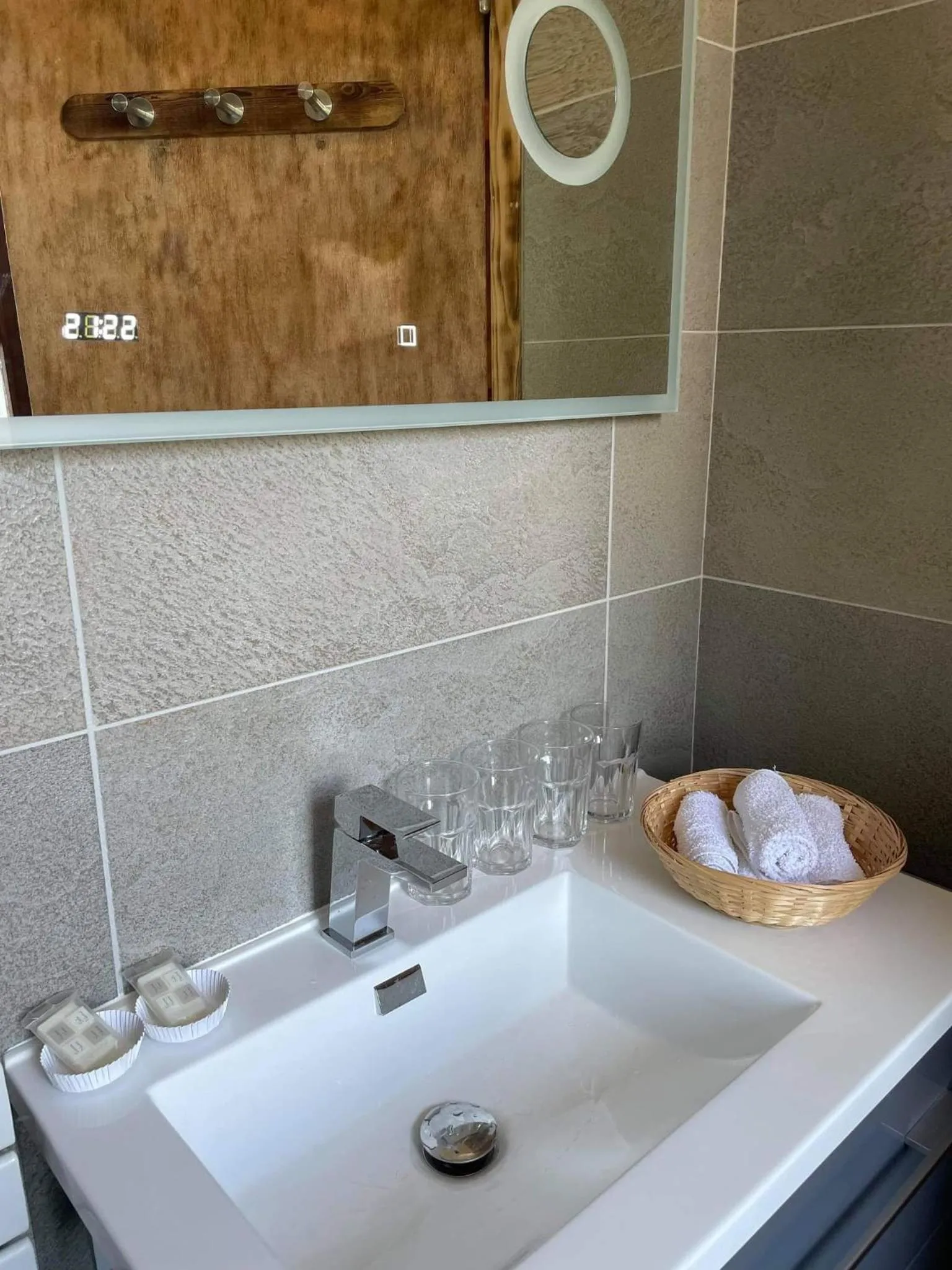 Bathroom in Auberge du Raddon