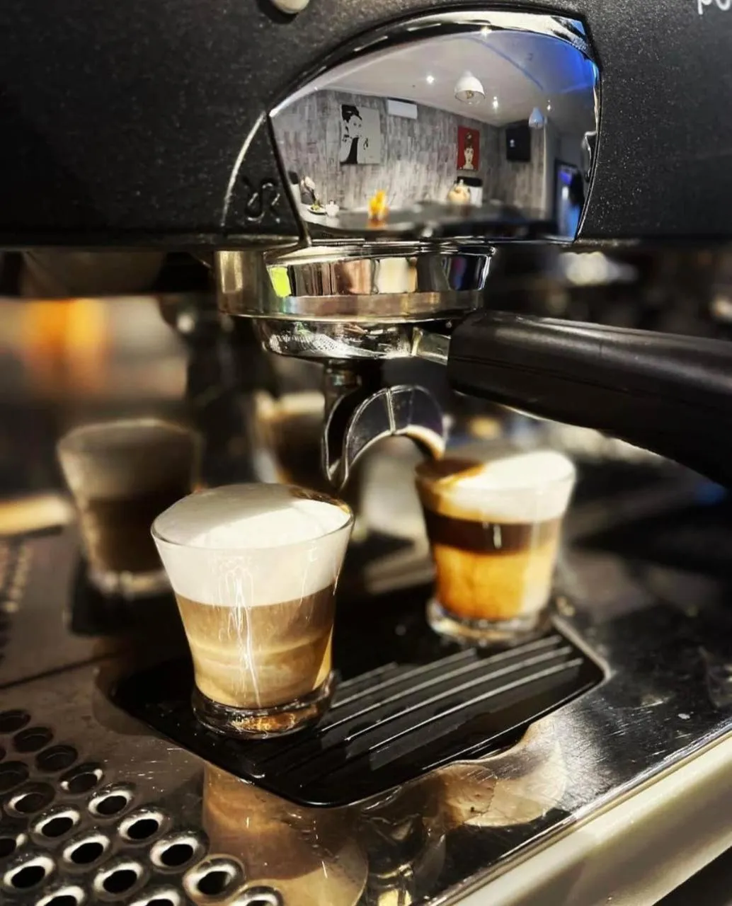 Restaurant/places to eat in COLIBRI