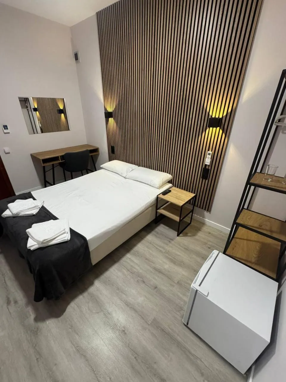 Bedroom, Bed in COLIBRI