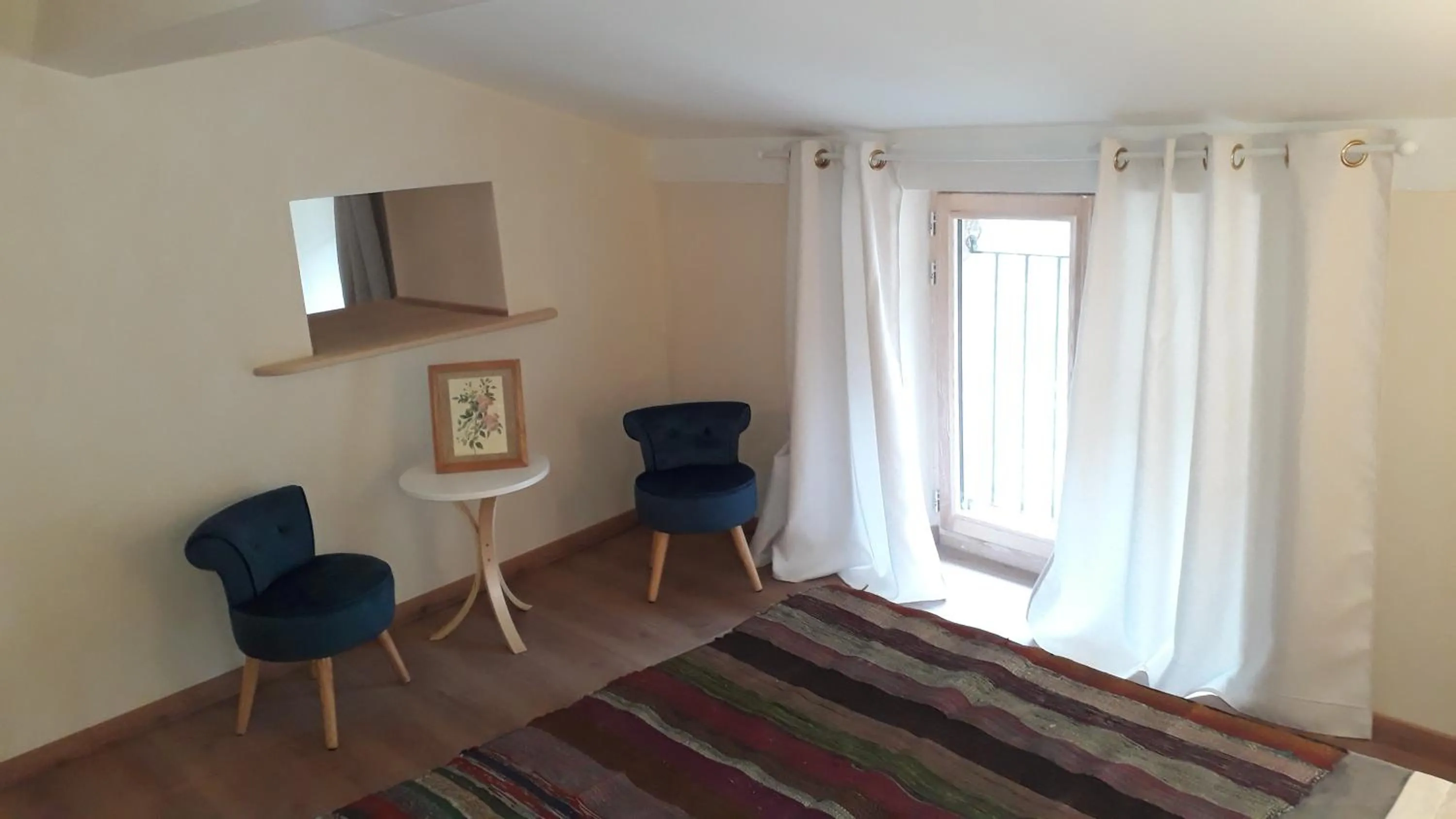 Bedroom in Au bord du verdus