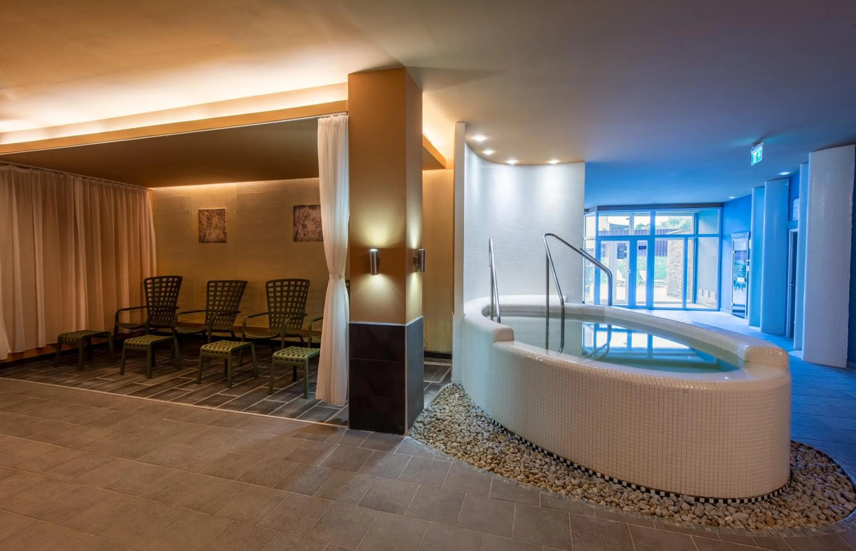 Spa and wellness centre/facilities in Hunguest Szeged - ex Forrás