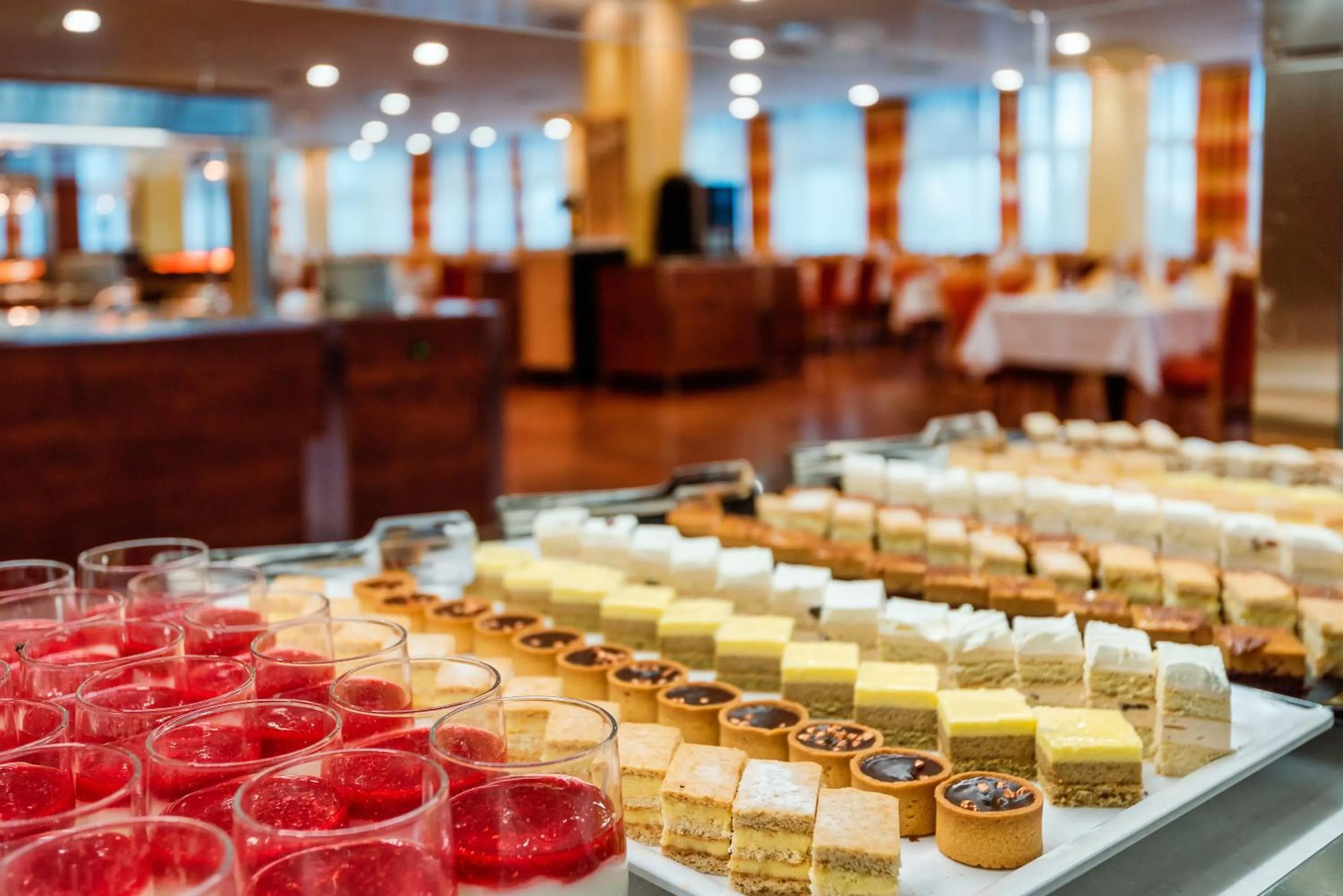 Restaurant/places to eat in Hunguest Hotel Freya