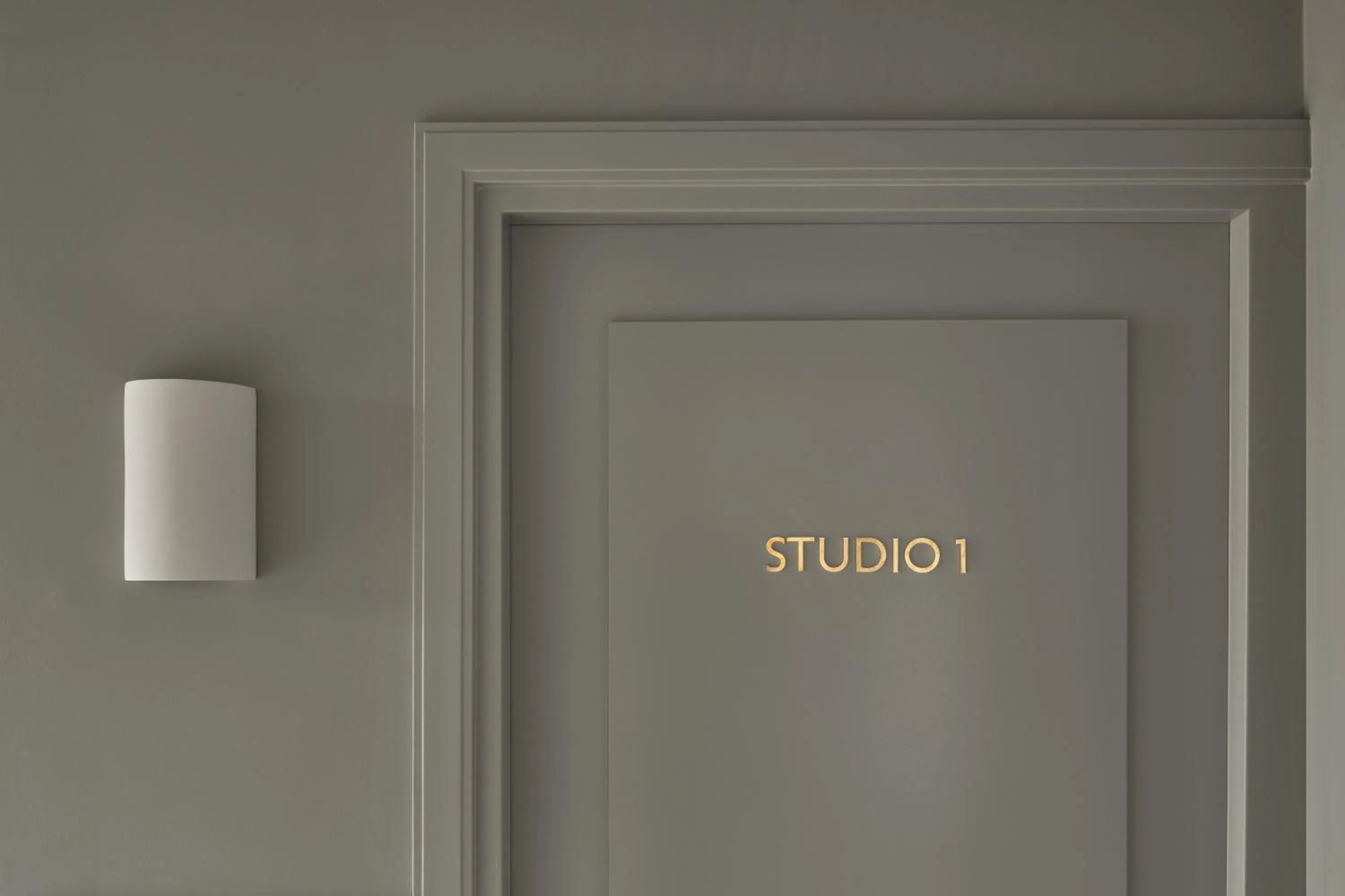 Facade/entrance in Boutique Hotel Benedict Noordwijk