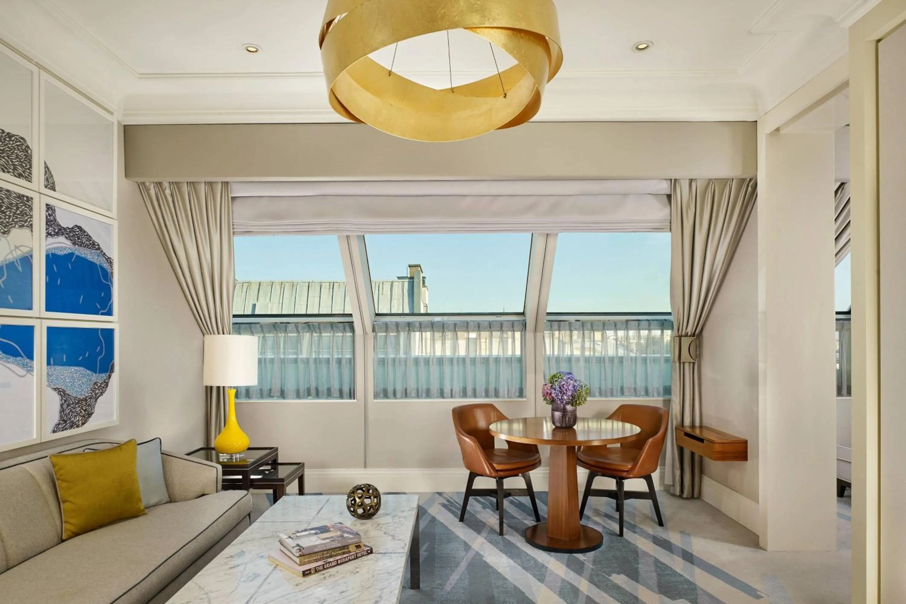 Living room in Al Habtoor Palace Budapest, Preferred Hotels & Resorts