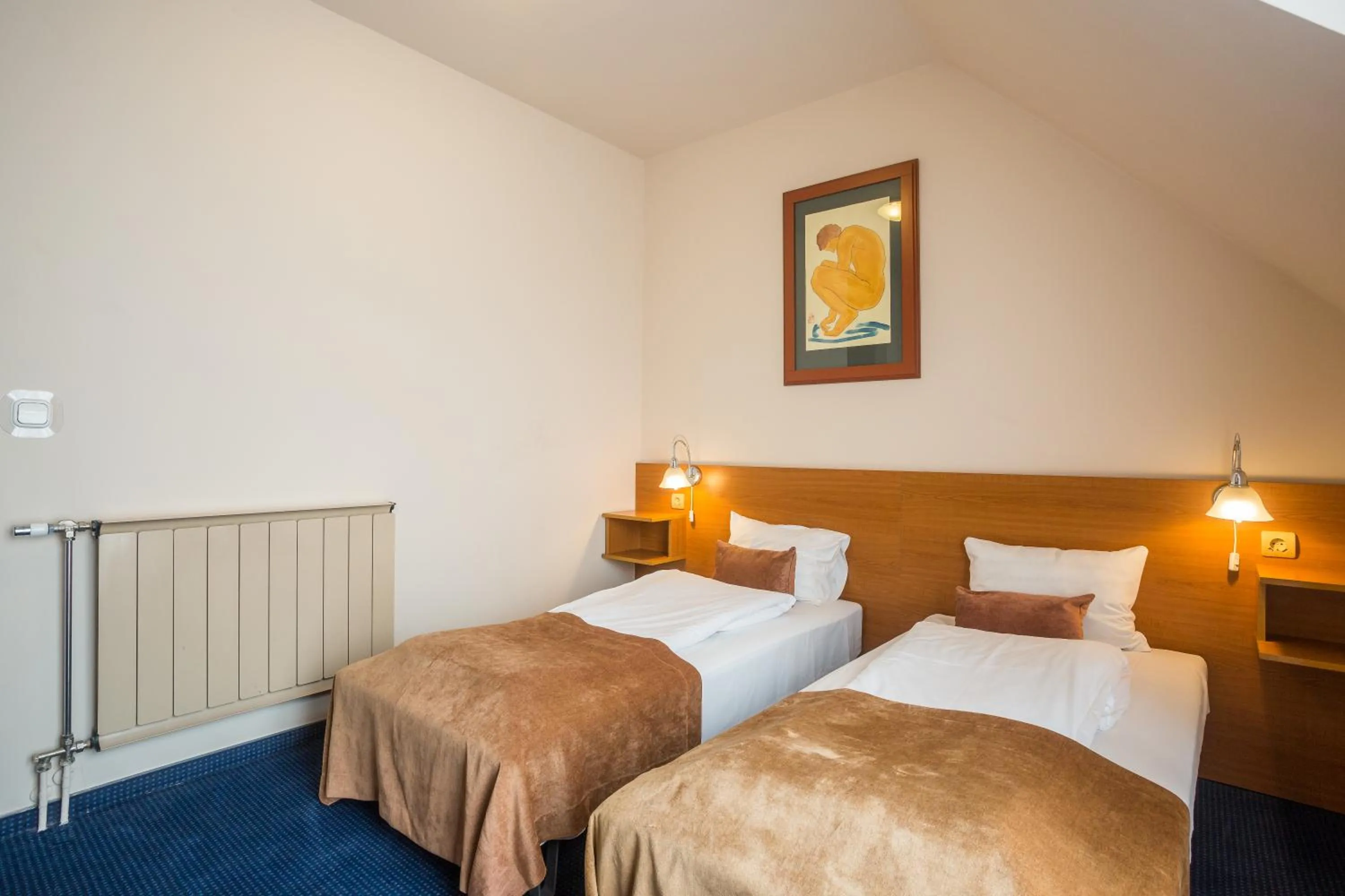 Bed in Hotel Luna Budapest