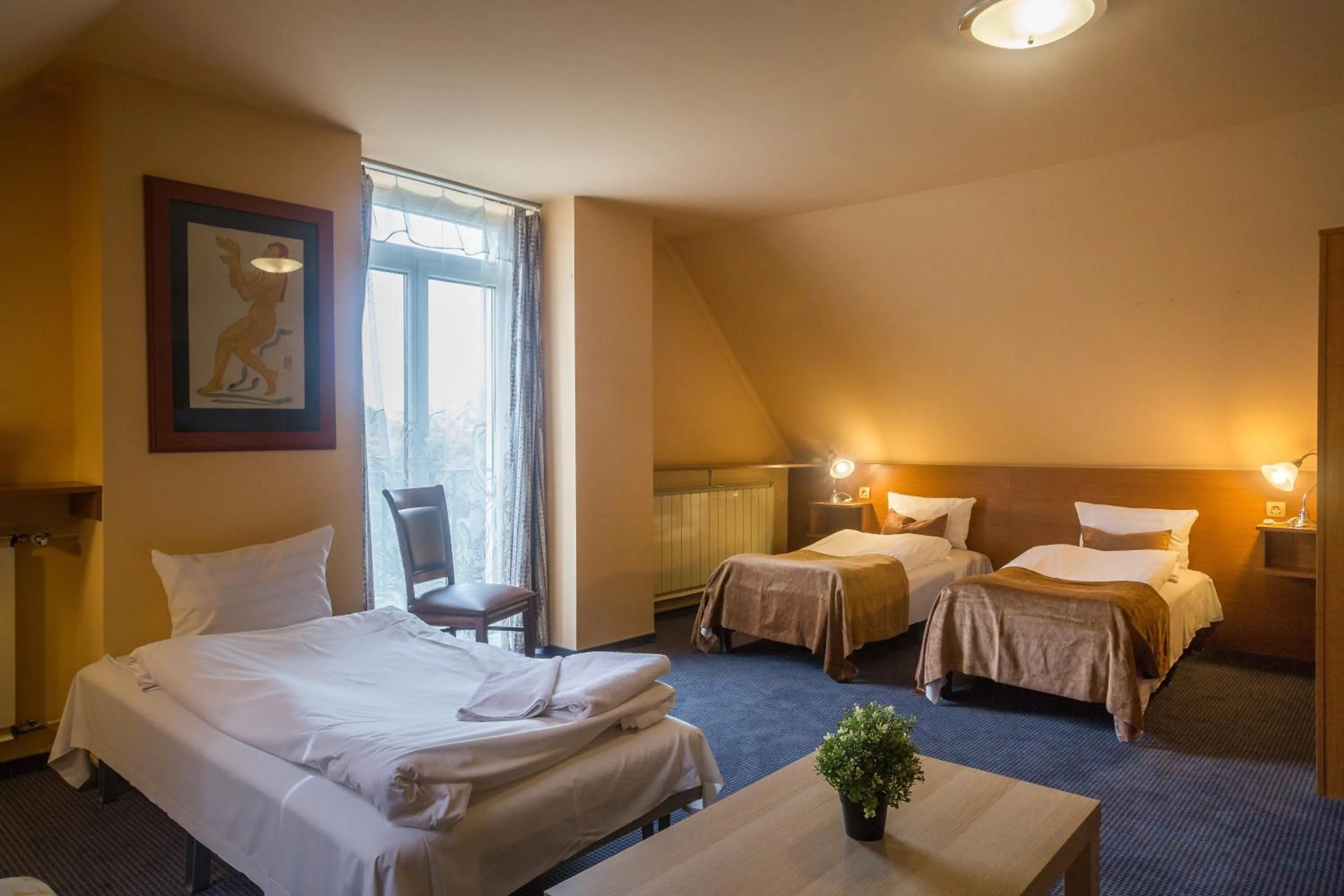 Bed in Hotel Luna Budapest