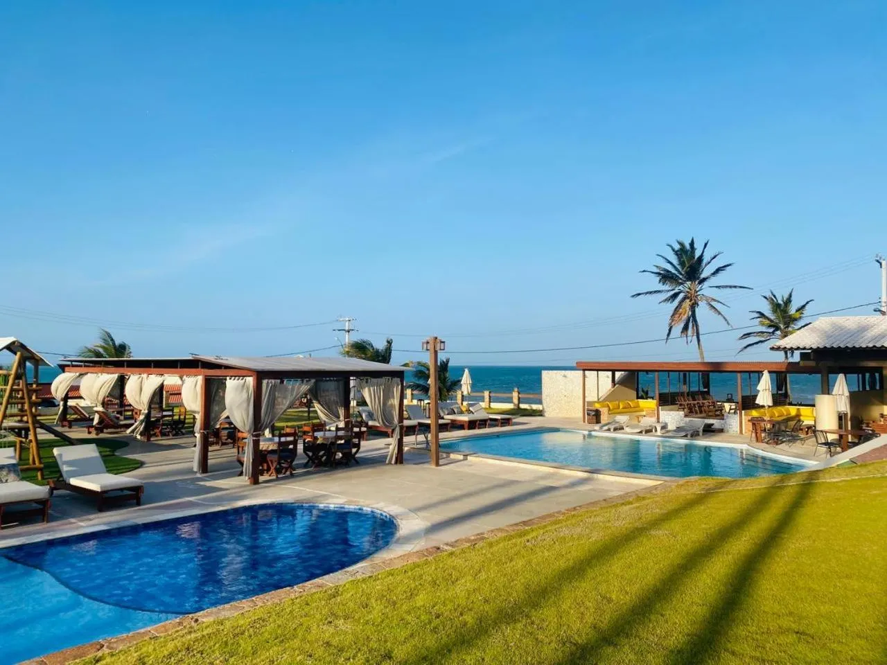 Sunset Beach Taíba Hotel