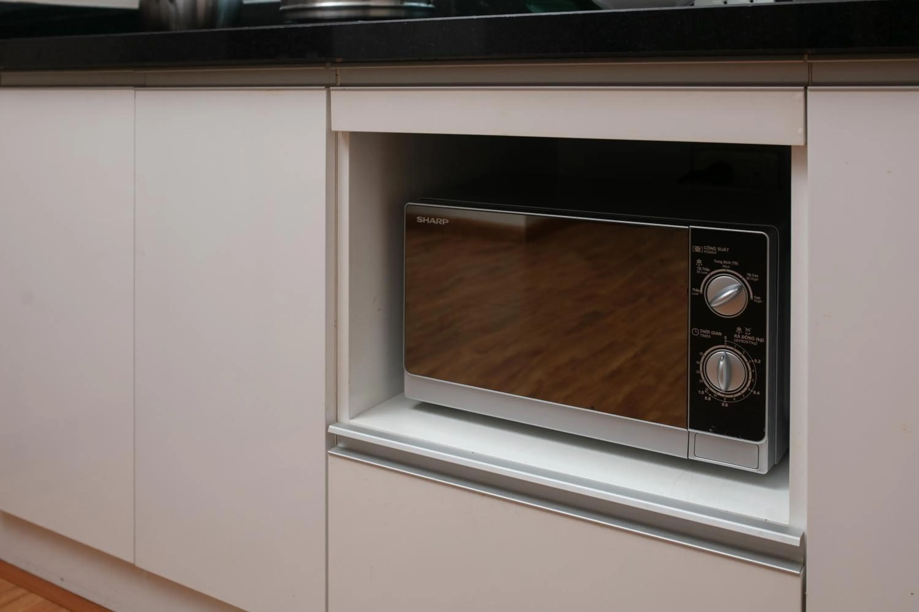 HB Serviced Apartment - 12 Trần Quý Kiên