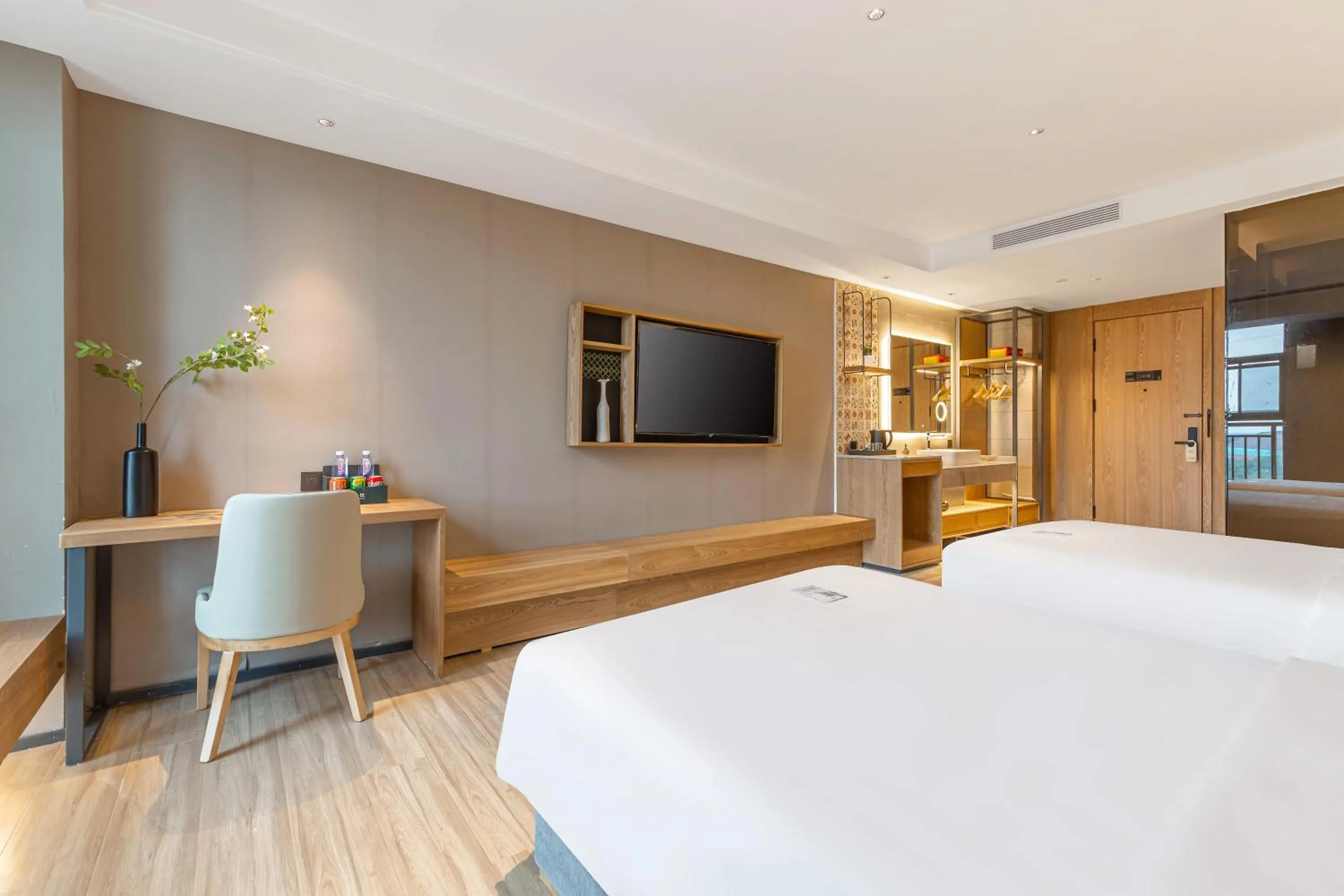 TV and multimedia, Bed in TRUE Go hotel