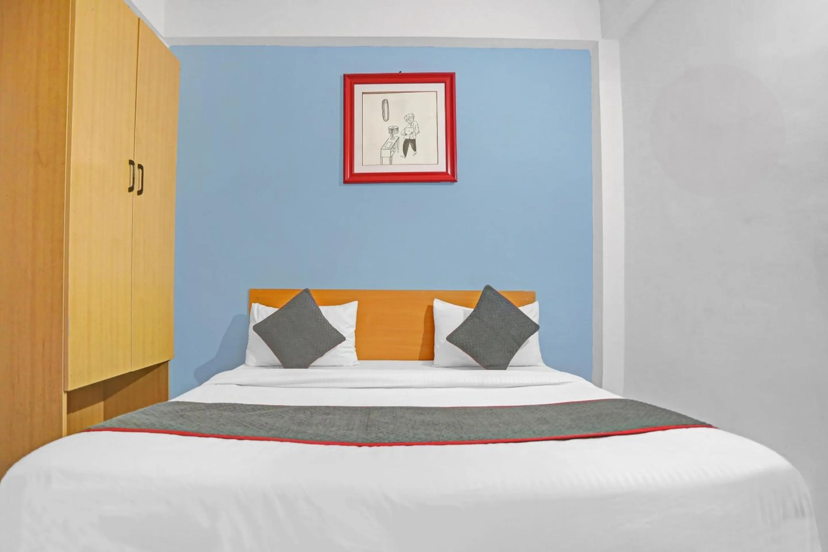 Bedroom, Bed in Collection O JPS