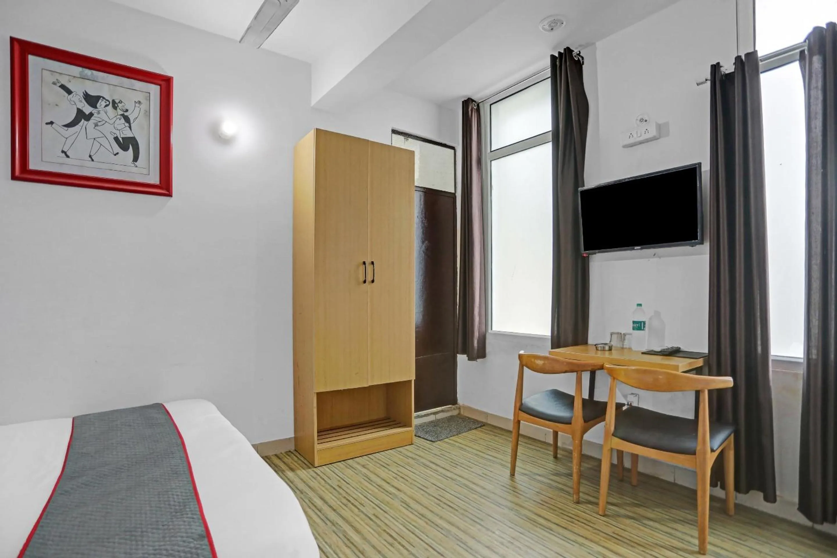 Bedroom, Bed in Collection O JPS